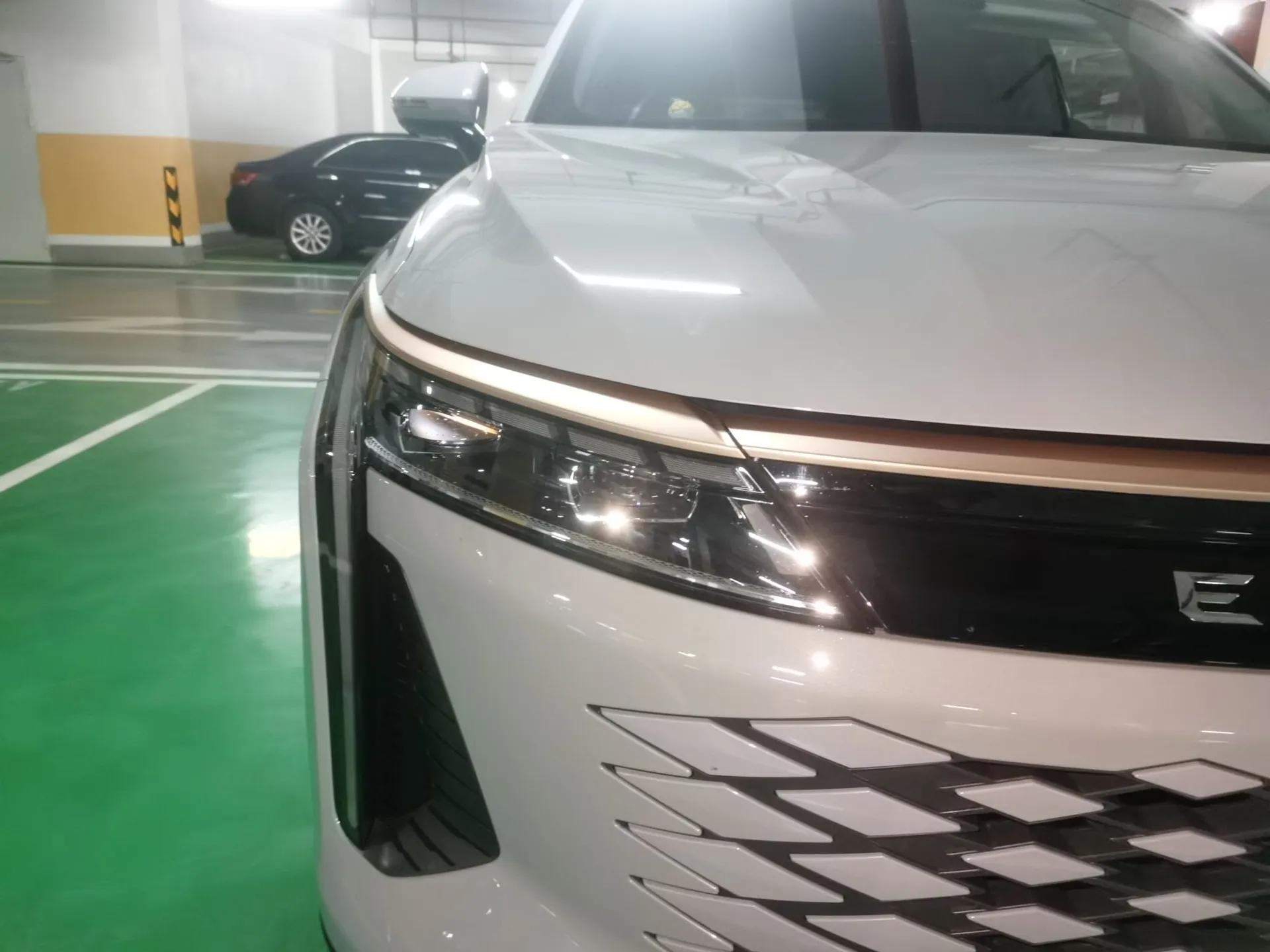 EXEED Stellar 2023 400T Four-Wheel Drive Deluxe Edition — миниатюра 7