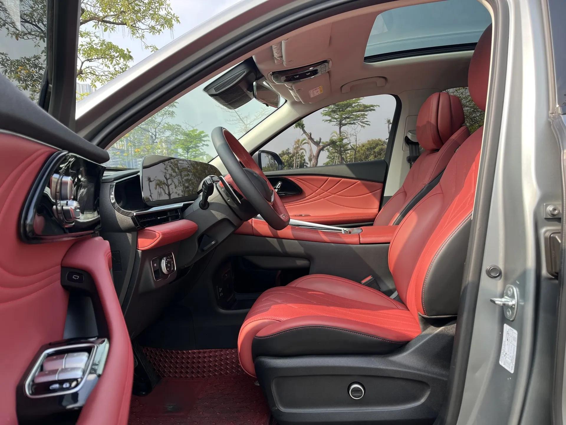 EXEED Stellar 2023 400T Two-Wheel Drive Luxury Edition — миниатюра 25
