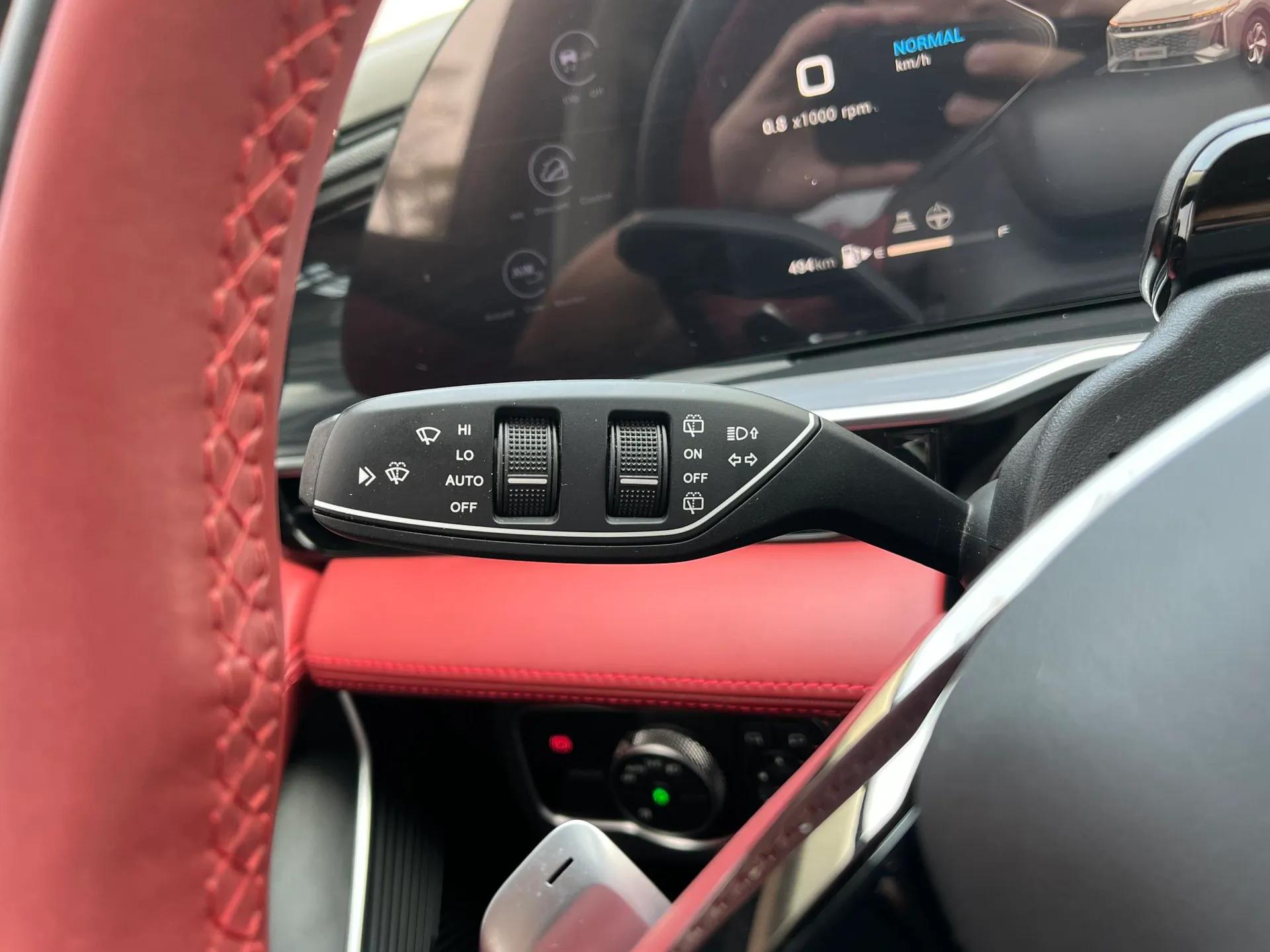 EXEED Stellar 2023 400T Two-Wheel Drive Luxury Edition — миниатюра 31