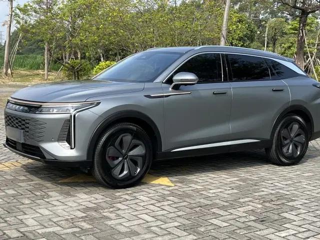 EXEED Stellar 2023 400T Two-Wheel Drive Luxury Edition