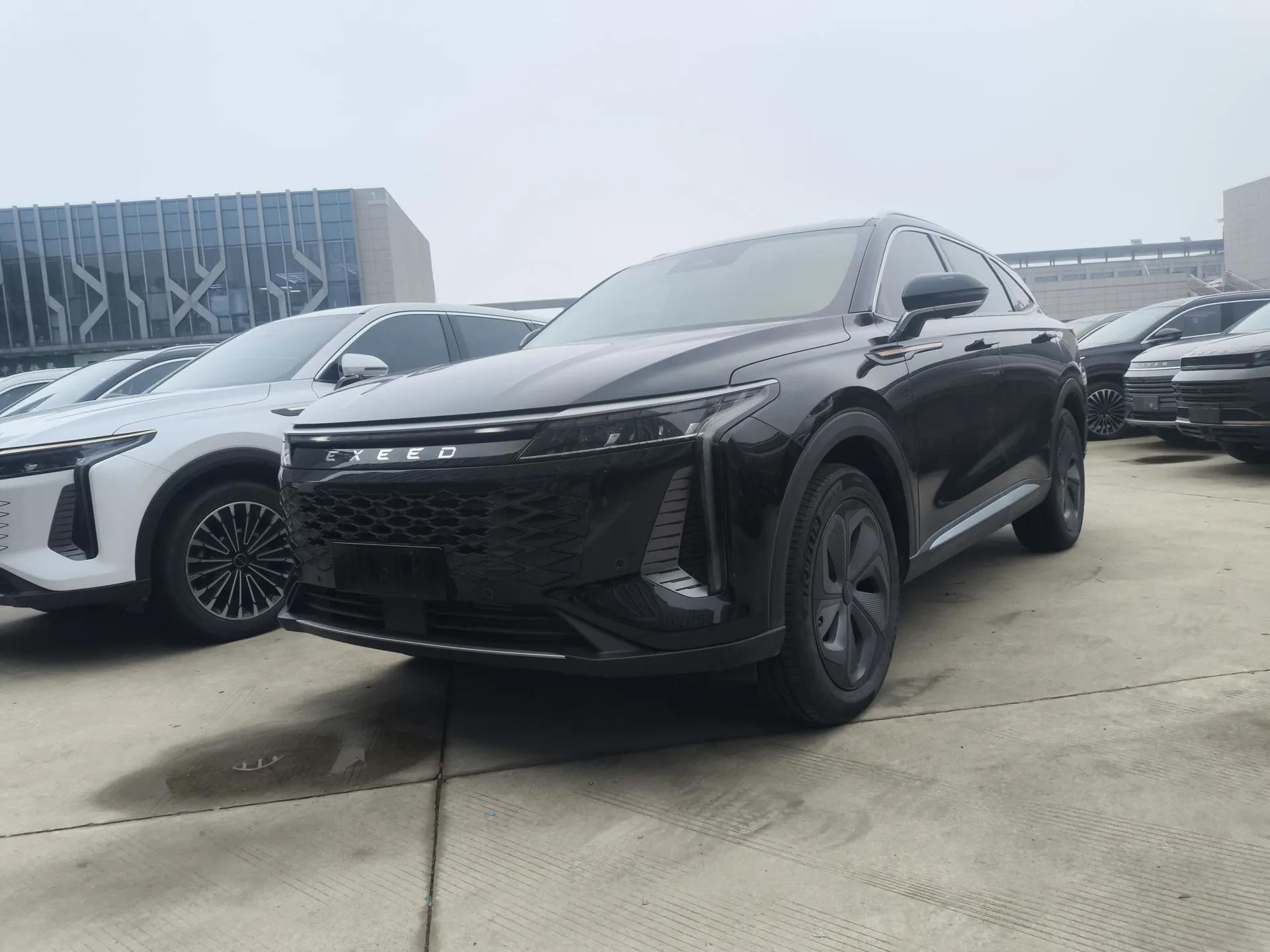 EXEED Stellar 2023 400T Four-Wheel Drive Luxury Edition — миниатюра 1