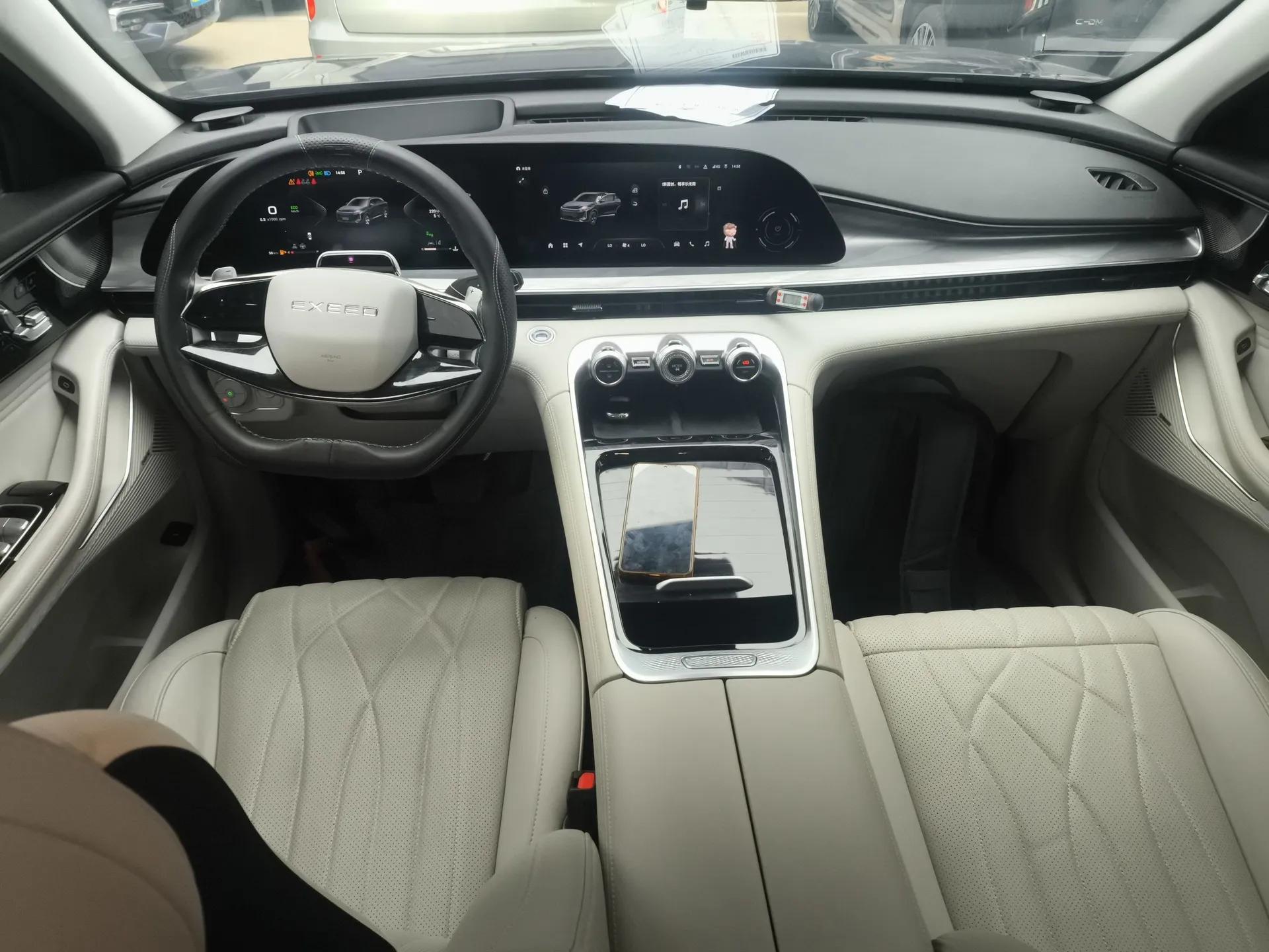EXEED Stellar 2023 400T Four-Wheel Drive Luxury Edition — миниатюра 13
