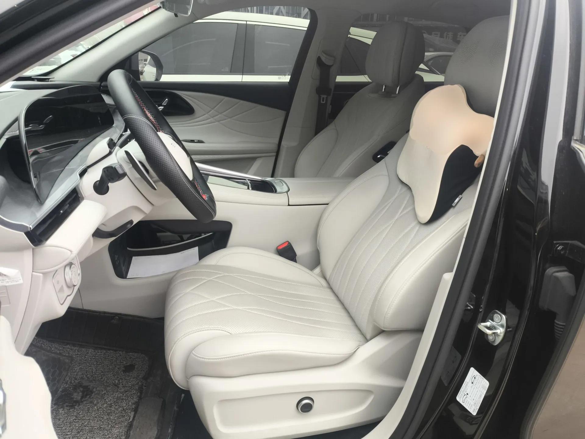 EXEED Stellar 2023 400T Four-Wheel Drive Luxury Edition — миниатюра 18