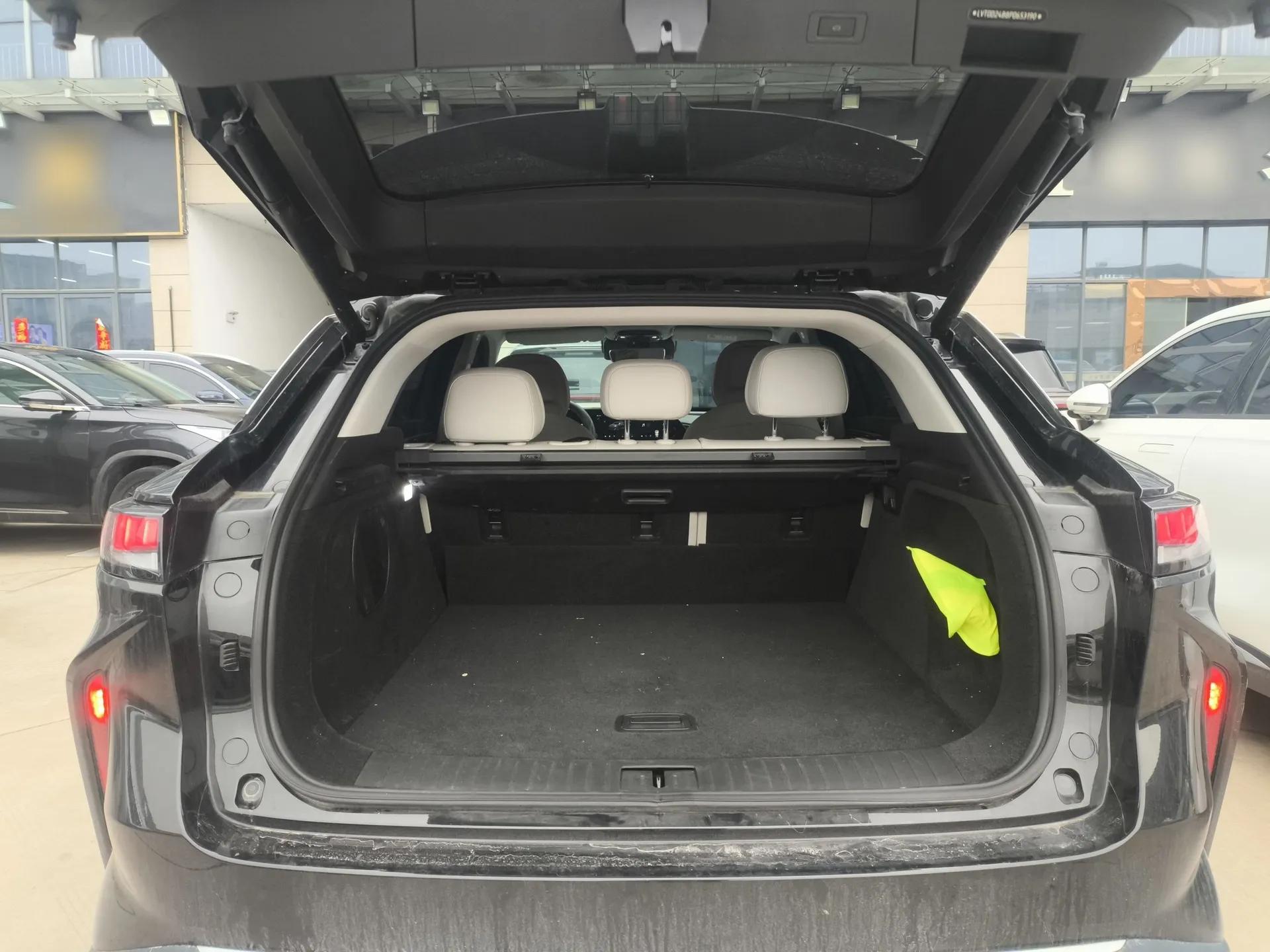 EXEED Stellar 2023 400T Four-Wheel Drive Luxury Edition — миниатюра 22