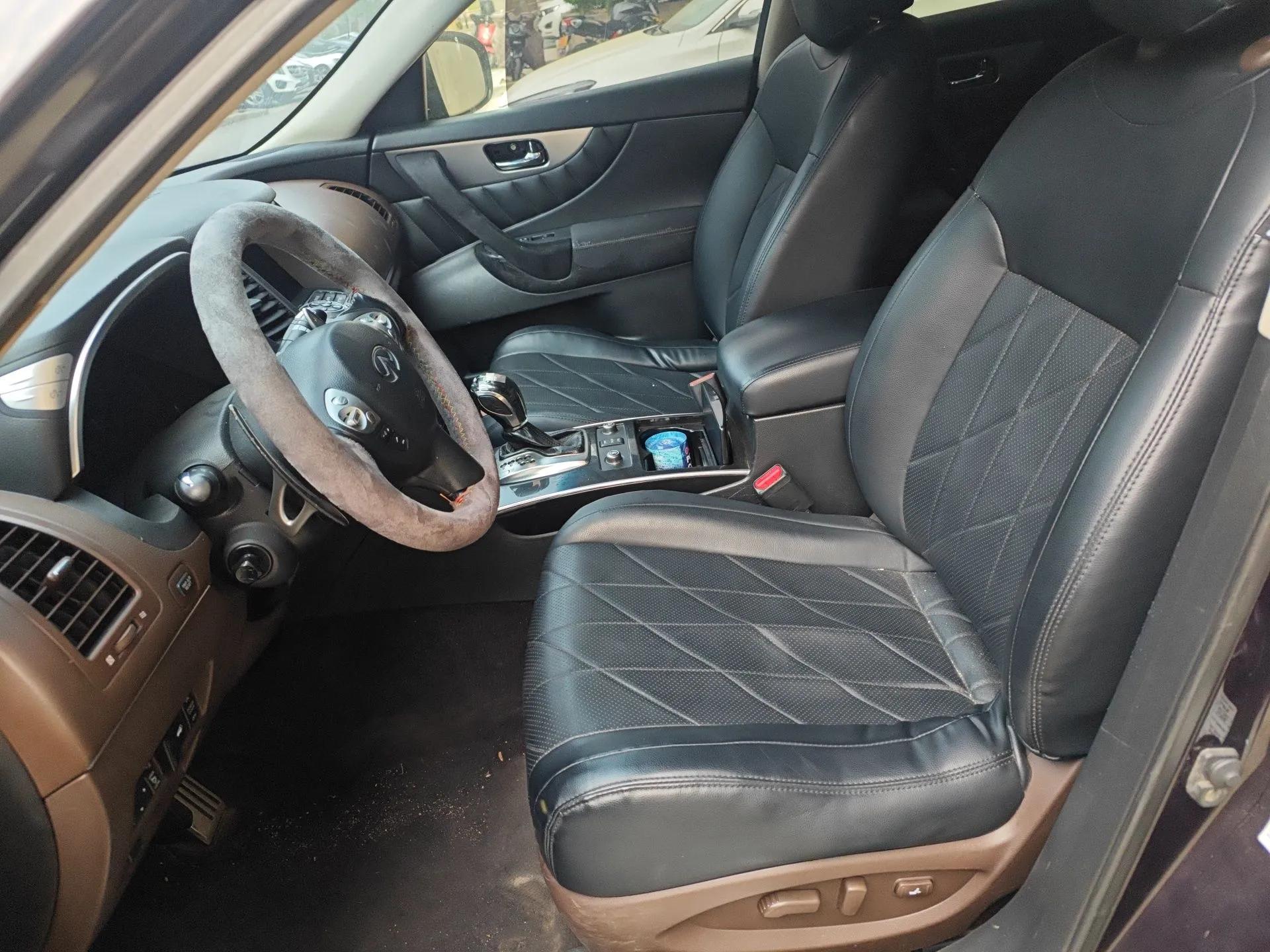 Infiniti FX 2011 FX35 Supreme Edition — миниатюра 16