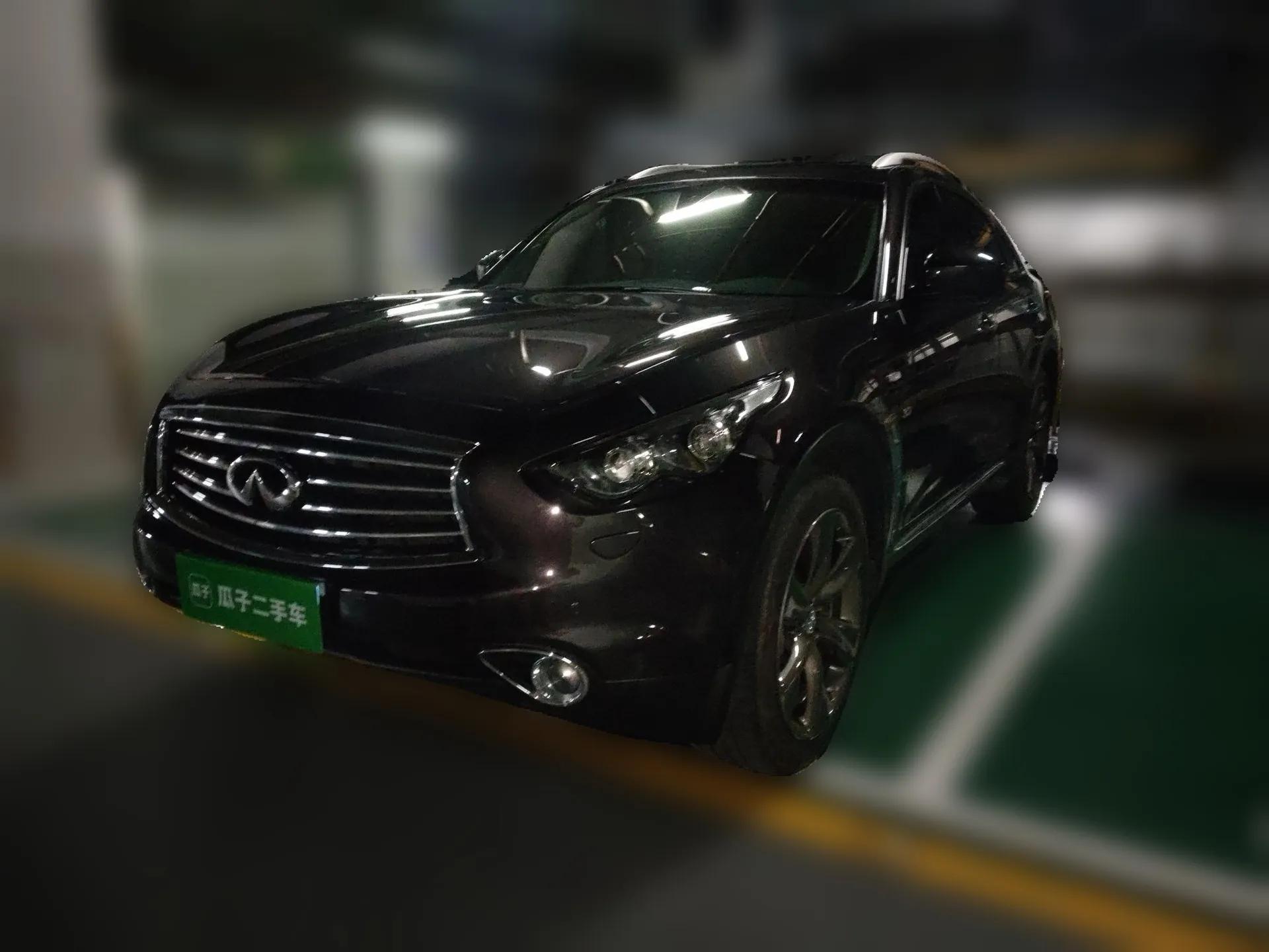 Infiniti QX70 2013 3.7L Standard Edition — миниатюра 1
