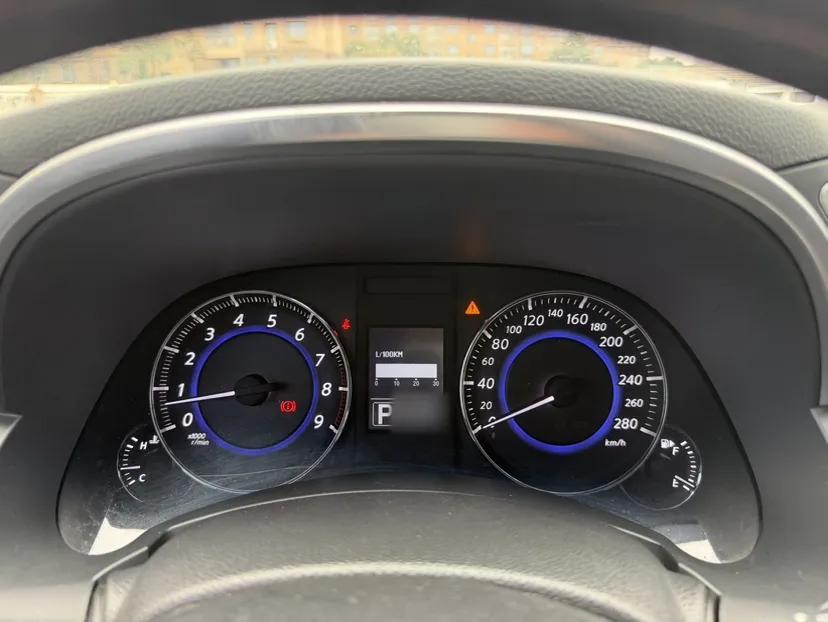 Infiniti QX70 2013 3.7L Standard Edition — миниатюра 25