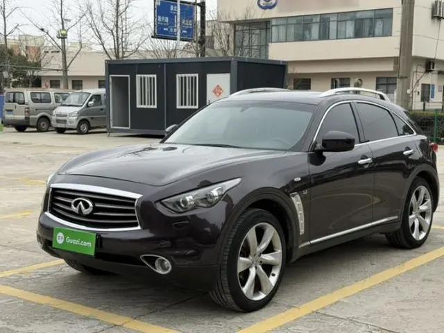 Infiniti QX70 2013 3.7L Standard Edition