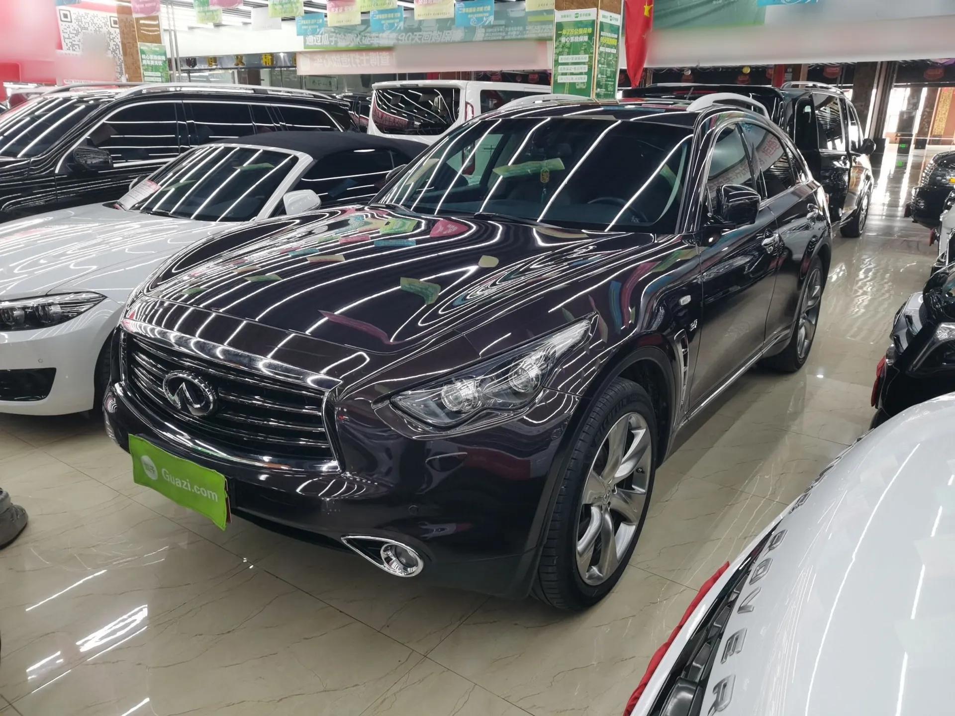 Infiniti QX70 2013 3.7L Standard Edition — миниатюра 1
