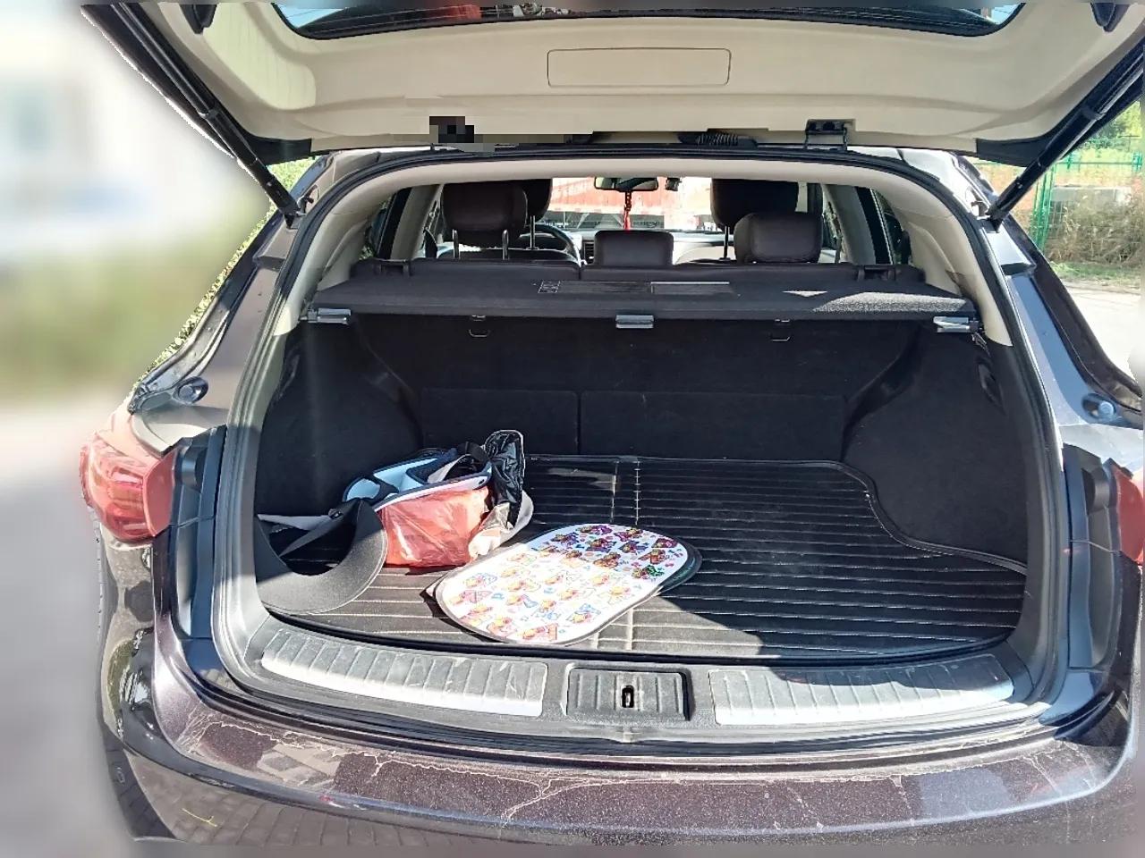 Infiniti QX70 2013 3.7L Standard Edition — миниатюра 20