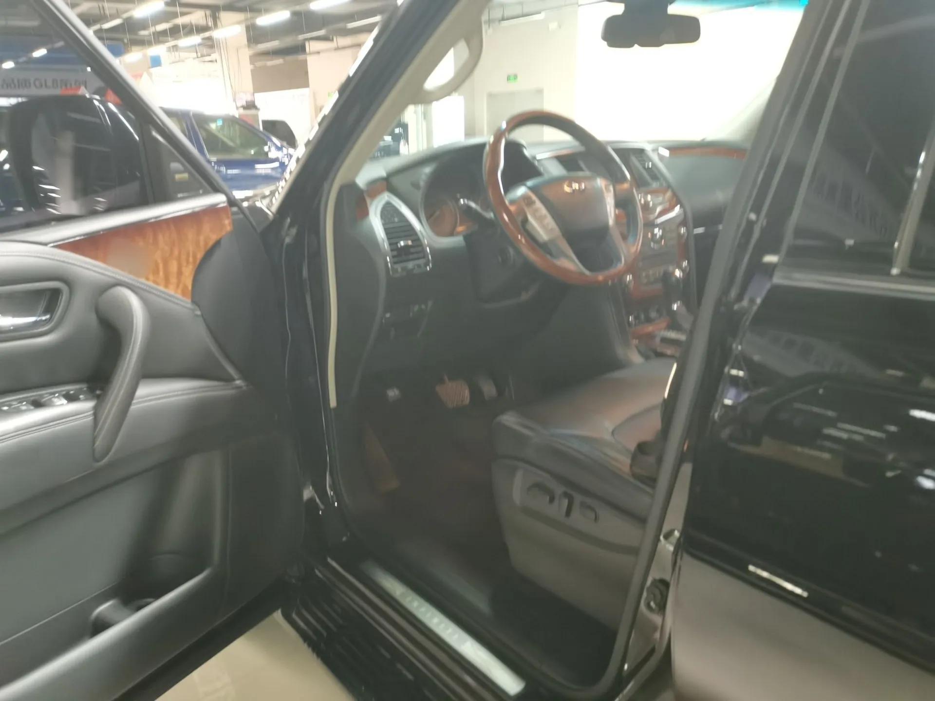 Infiniti QX80 2016 5.6L 4WD — миниатюра 18