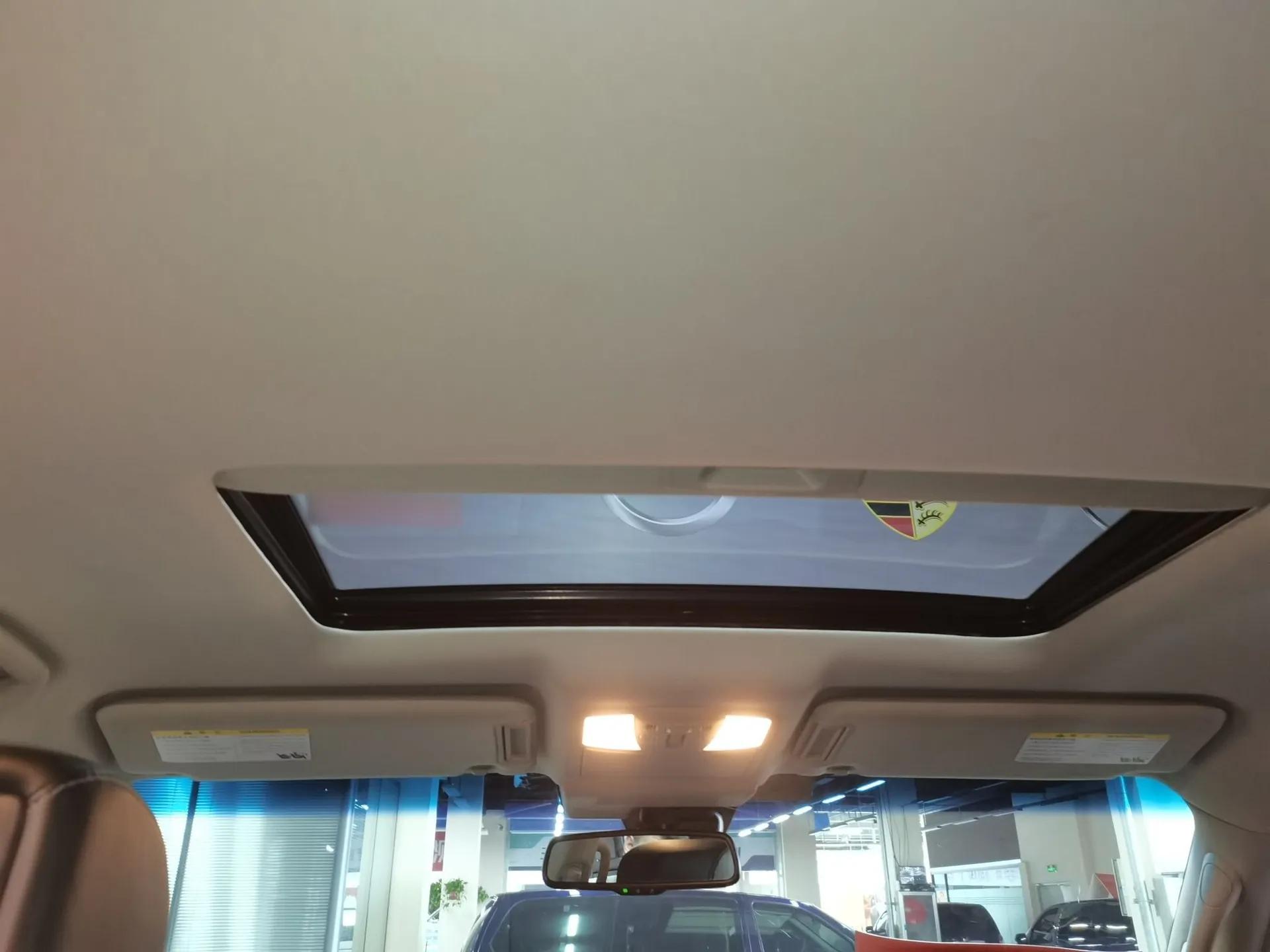Infiniti QX80 2016 5.6L 4WD — миниатюра 21