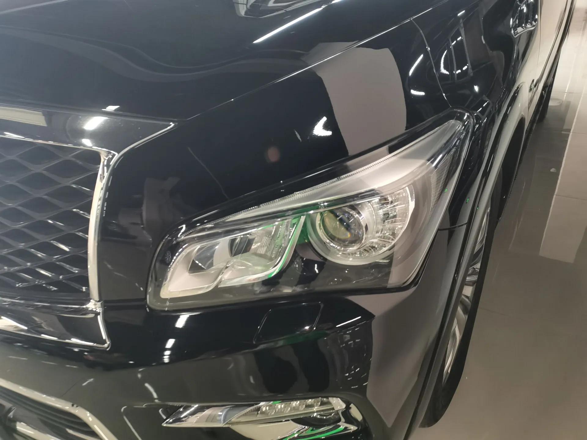 Infiniti QX80 2016 5.6L 4WD — миниатюра 9