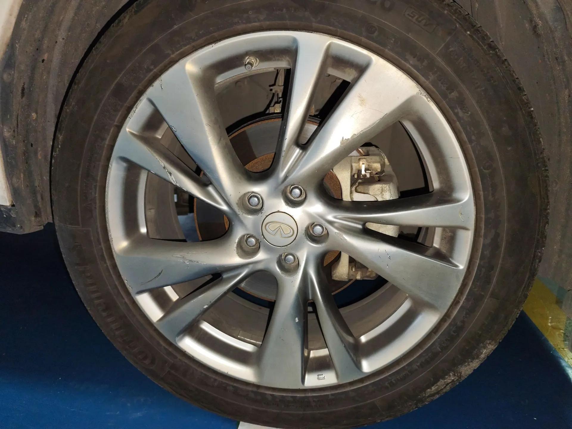 Infiniti JX 2013 JX35 4x4 All-Terrain Edition — миниатюра 8