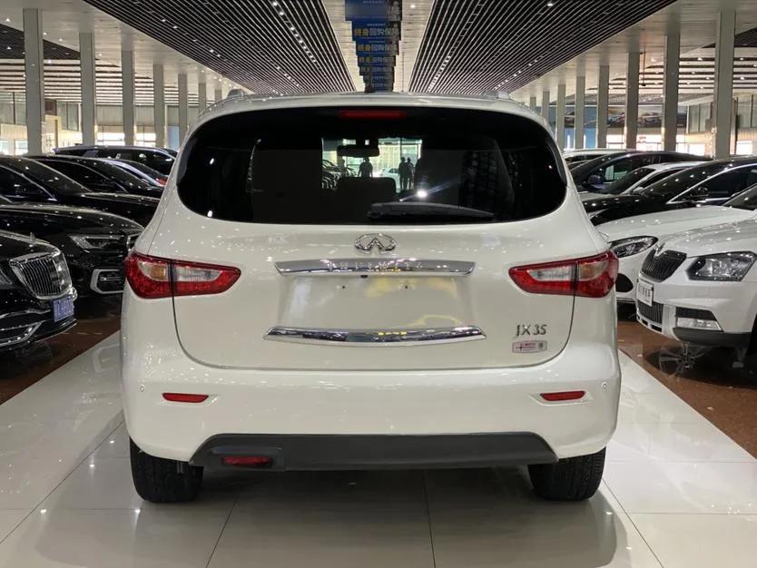 Infiniti JX 2013 JX35 Two-Wheel-Drive Excellence Edition — миниатюра 2