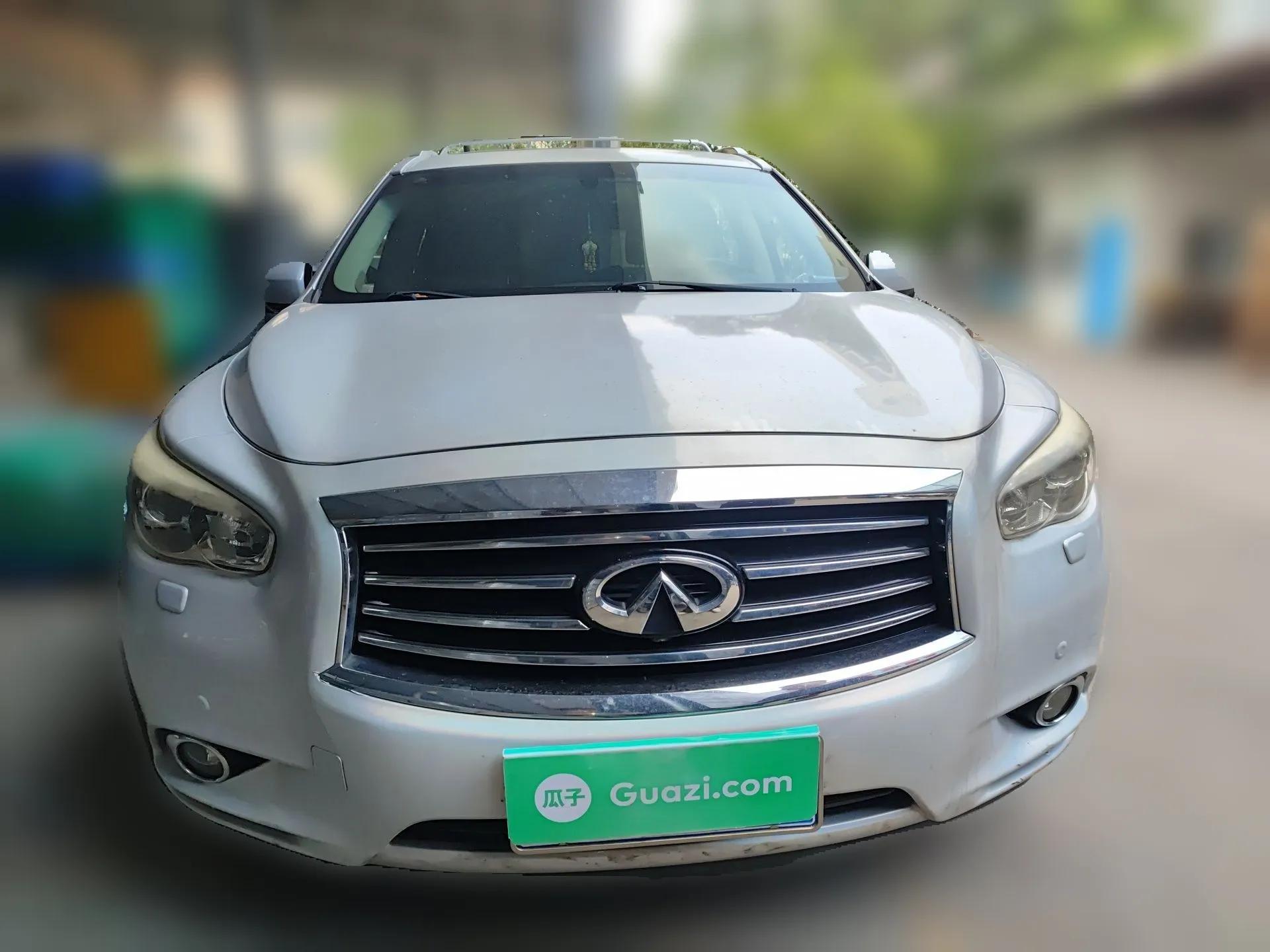 Infiniti JX 2013 JX35 Two-Wheel-Drive Excellence Edition — миниатюра 2