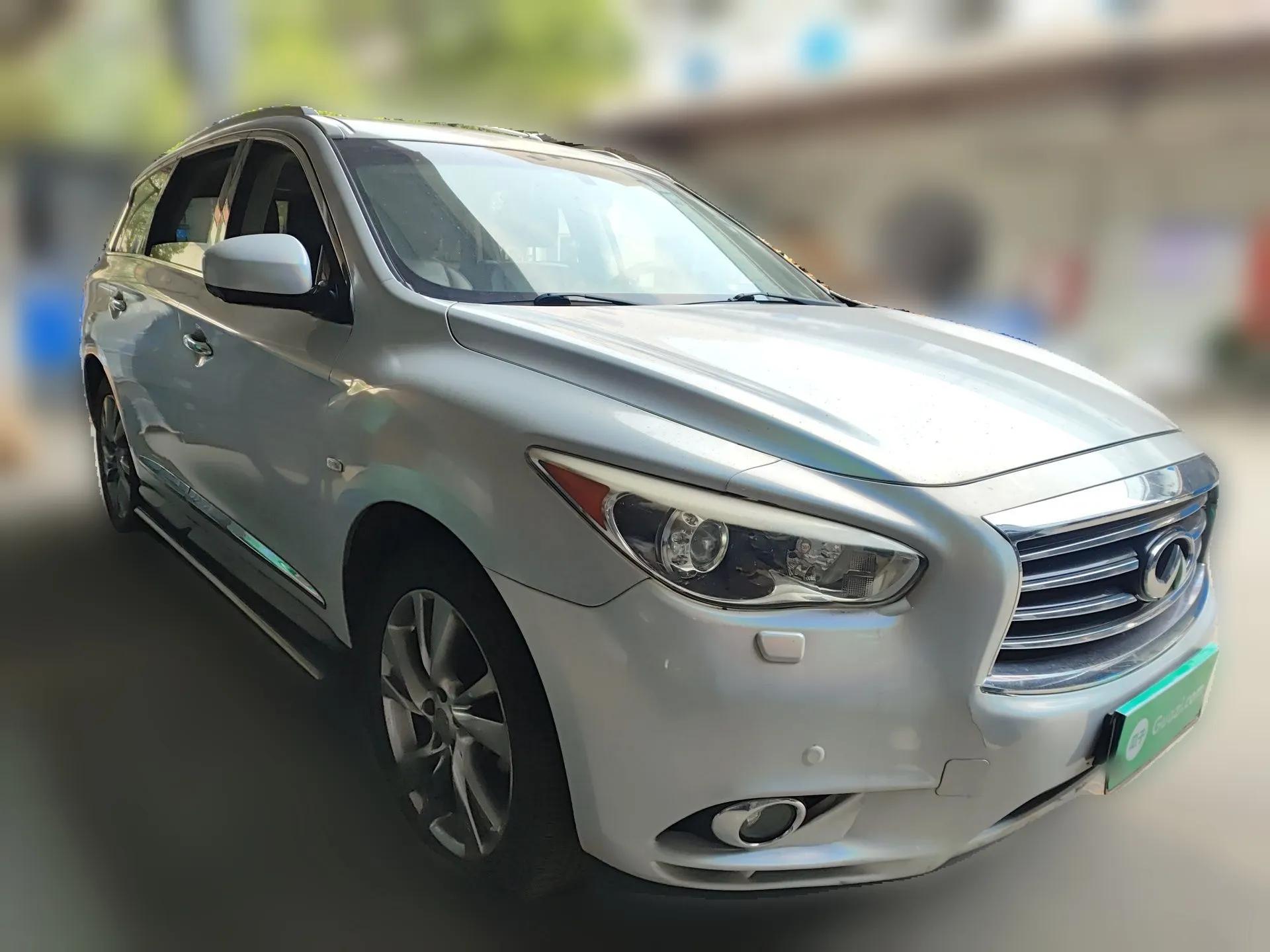 Infiniti JX 2013 JX35 Two-Wheel-Drive Excellence Edition — миниатюра 3