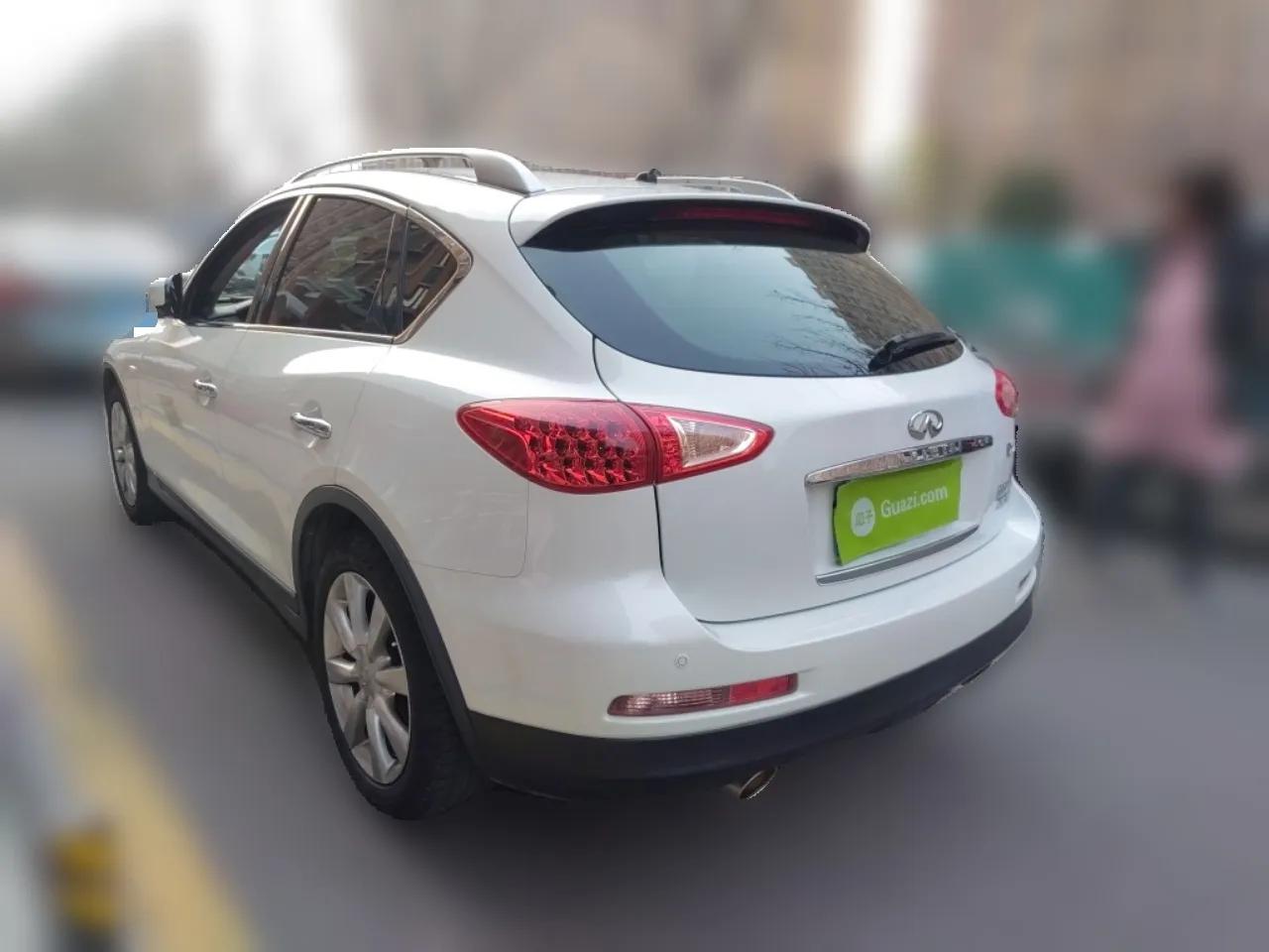 Infiniti EX 2013 EX25 Two-Wheel-Drive Luxury Edition — миниатюра 4