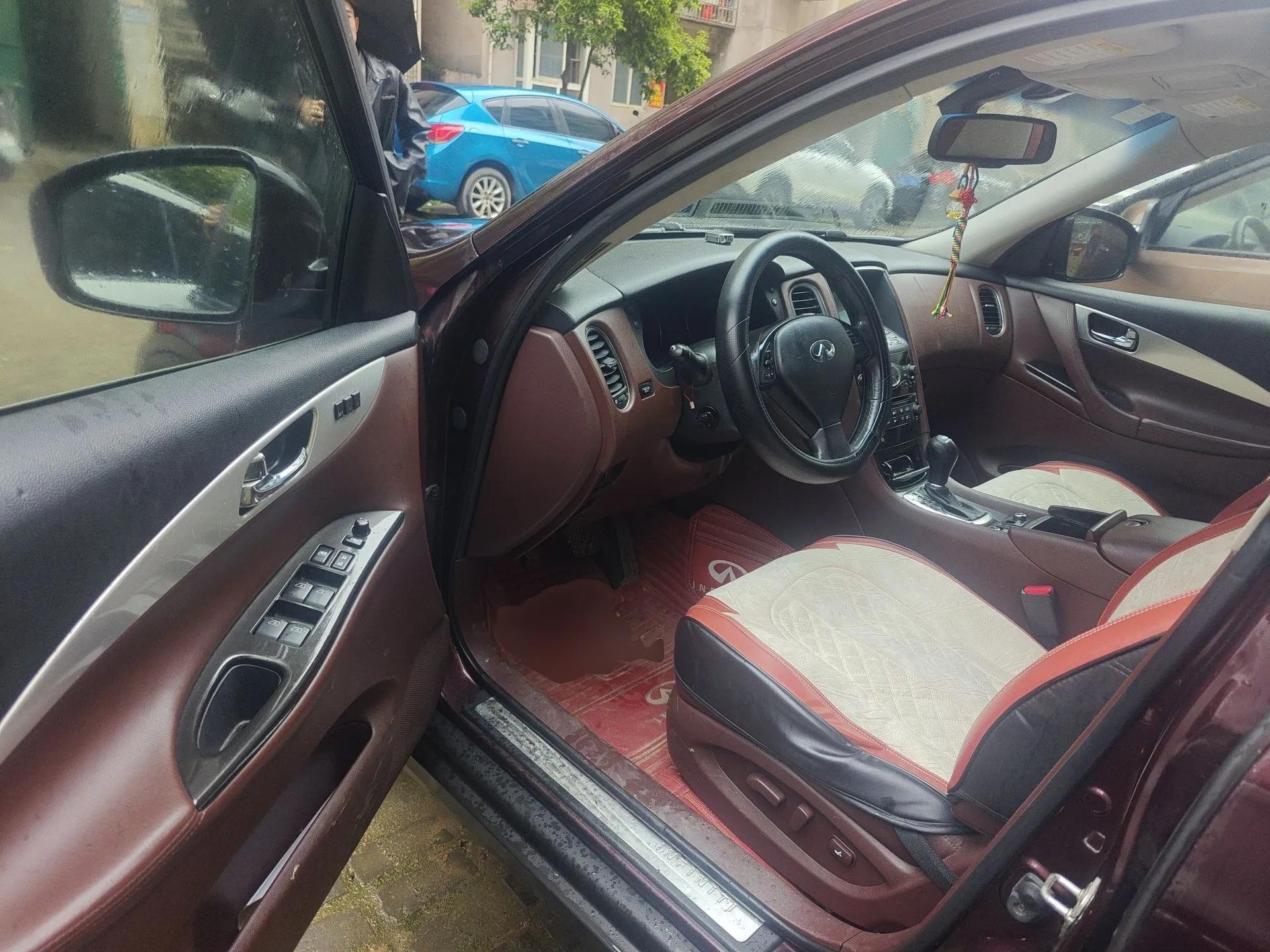 Infiniti EX 2011 EX25 Elegant Edition — миниатюра 17