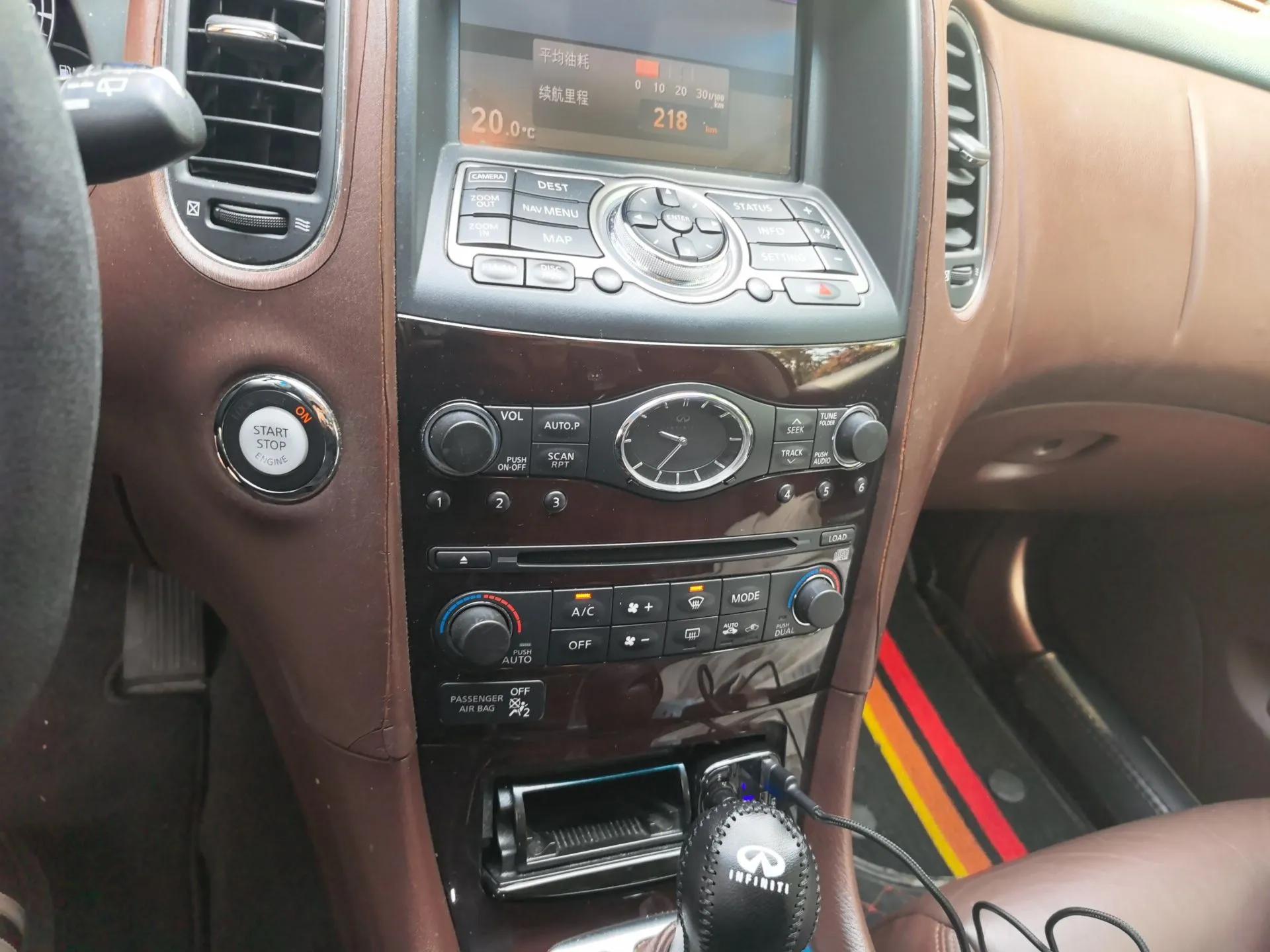Infiniti EX 2011 EX25 Luxury Edition — миниатюра 14