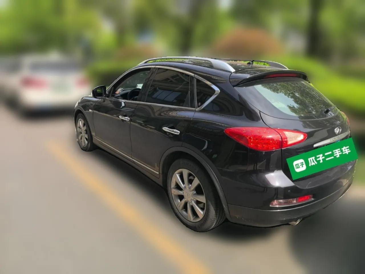 Infiniti EX 2011 EX25 Luxury Edition — миниатюра 4