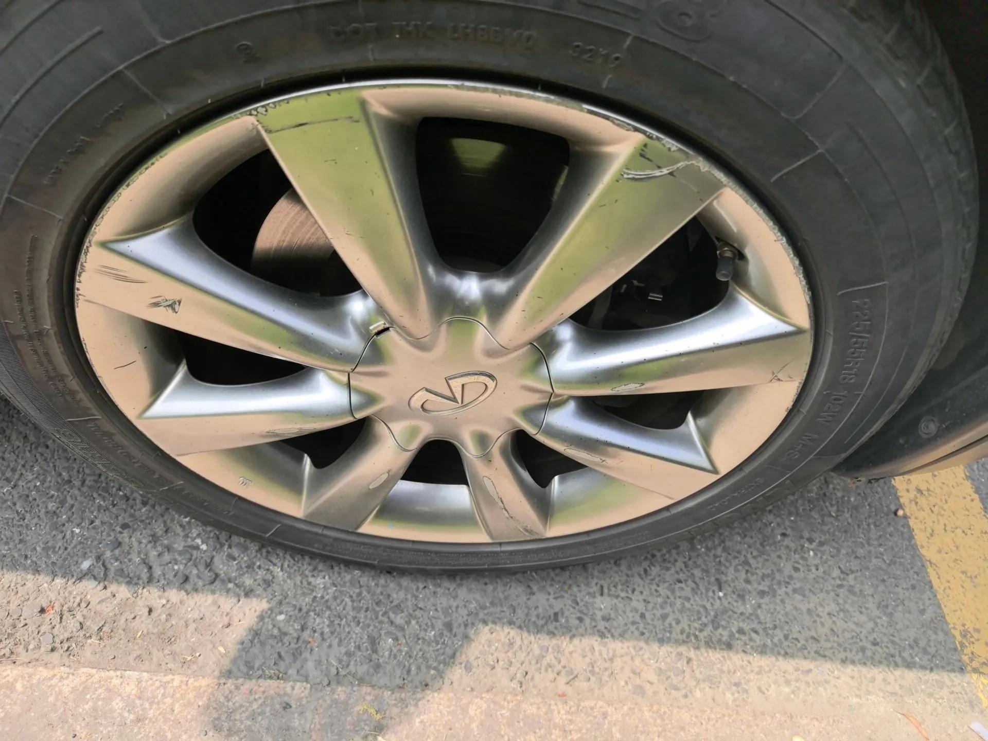 Infiniti EX 2011 EX25 Luxury Edition — миниатюра 8