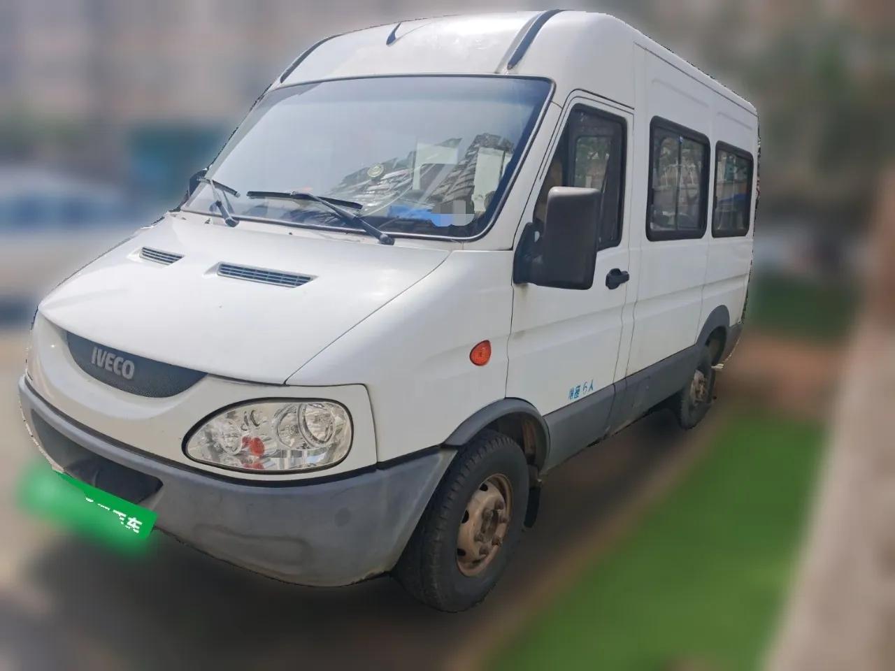 Iveco Turin 2009 2.5T-A32 Base Version — миниатюра 1