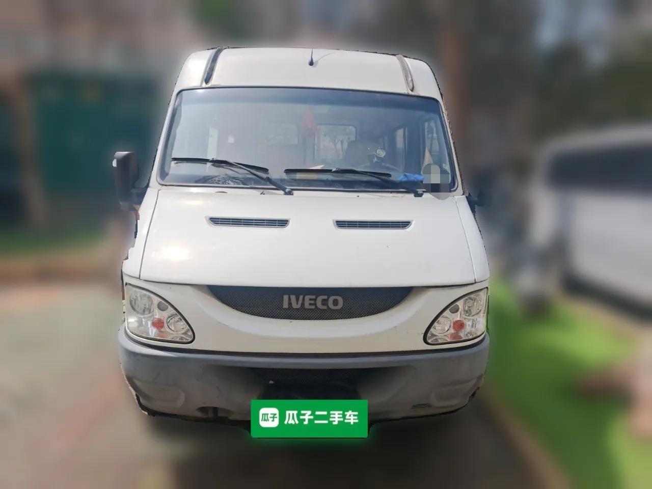 Iveco Turin 2009 2.5T-A32 Base Version — миниатюра 2