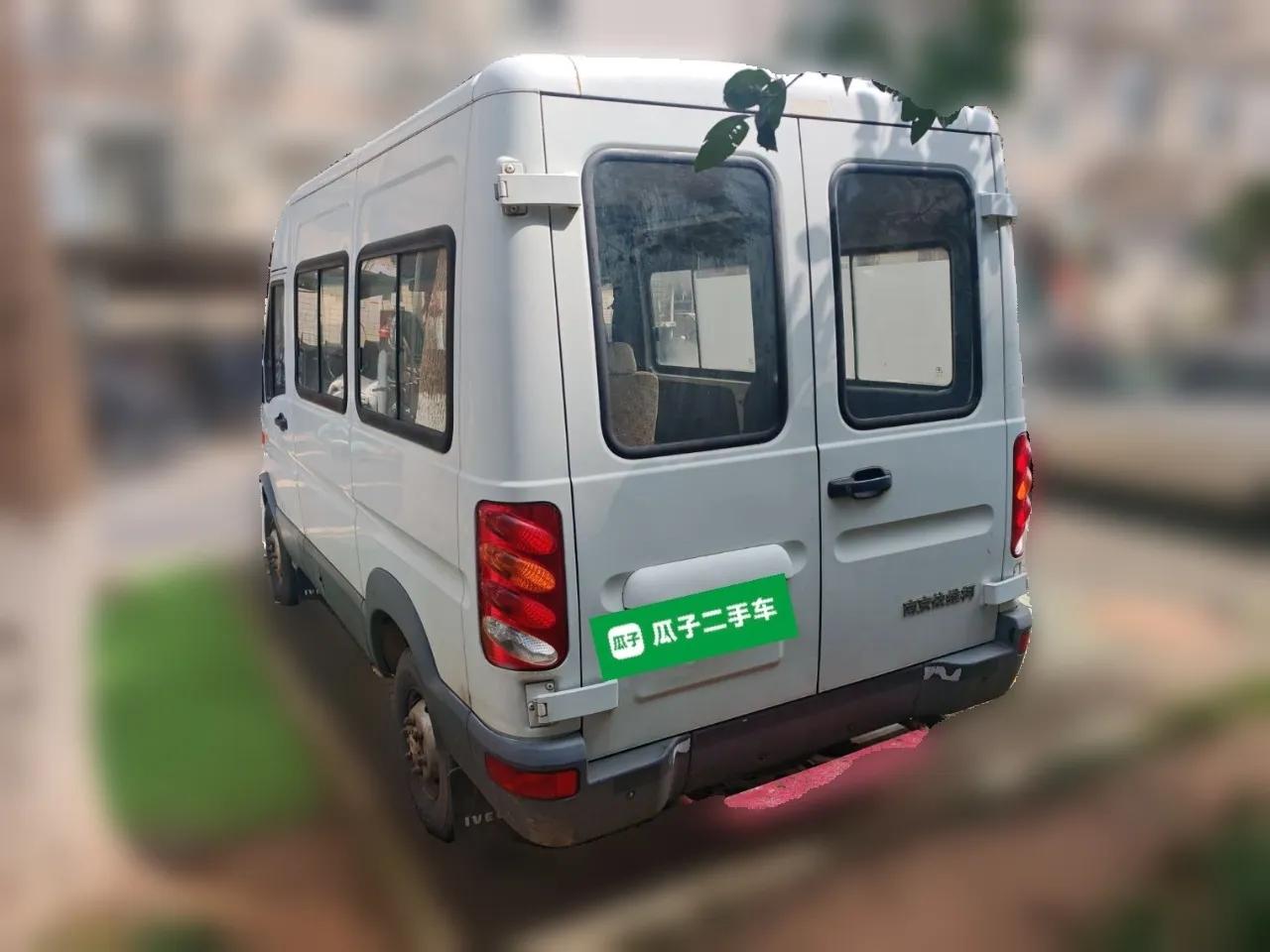 Iveco Turin 2009 2.5T-A32 Base Version — миниатюра 4