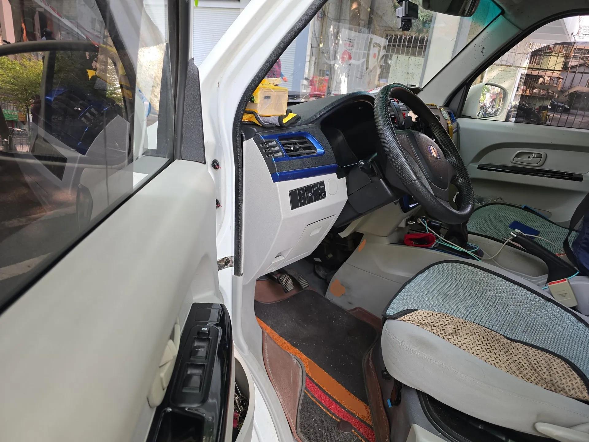 Farizon E5 2022 E5L Pure Electric Van with Guoxuan 39.9 kWh — миниатюра 17
