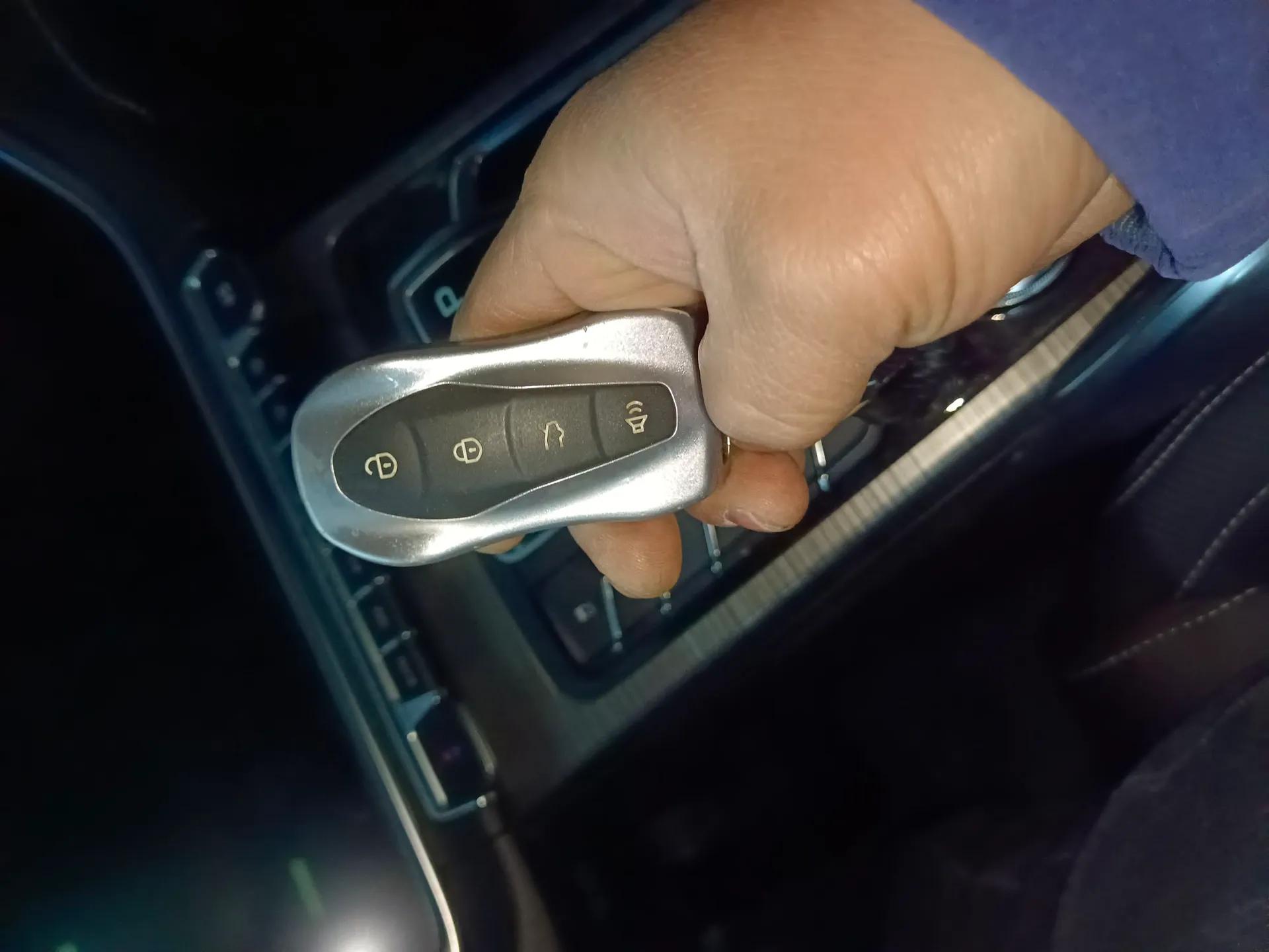 Farizon FX 2020 1.8T Smart Connect Edition 4 Seats — миниатюра 20