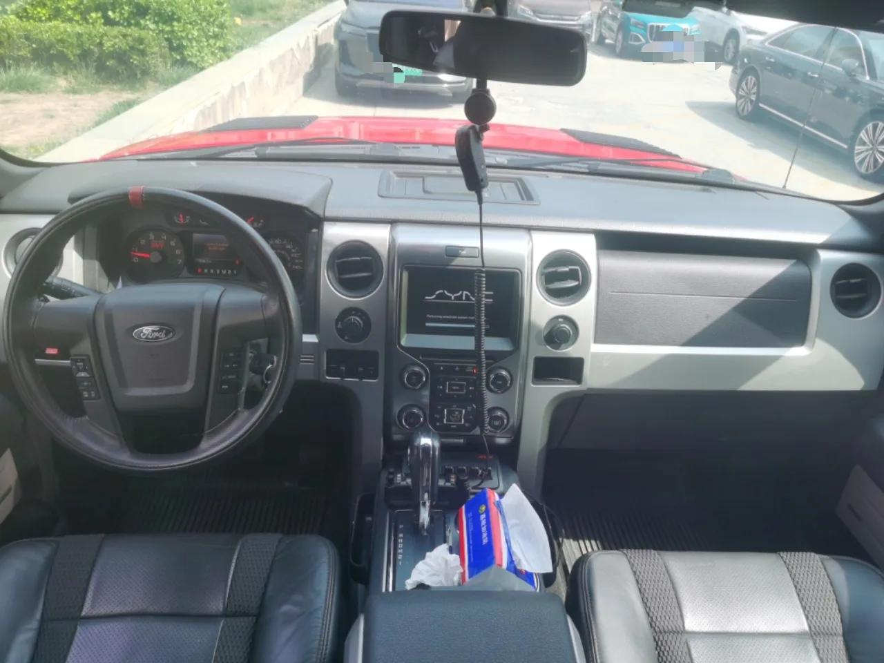 Ford F-150  — миниатюра 10