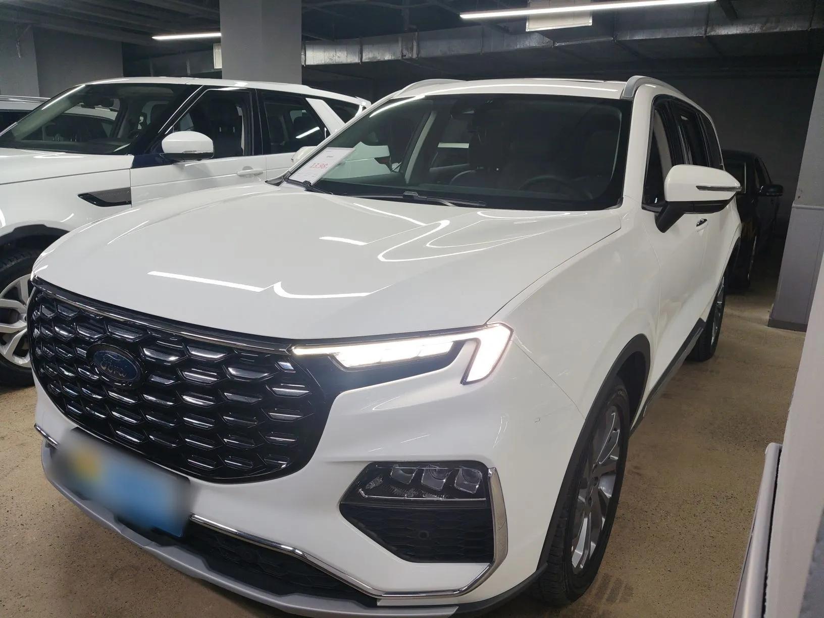 Ford Equator 2023 EcoBoost 225 Premier 7-Seater (2/2/3) — миниатюра 1