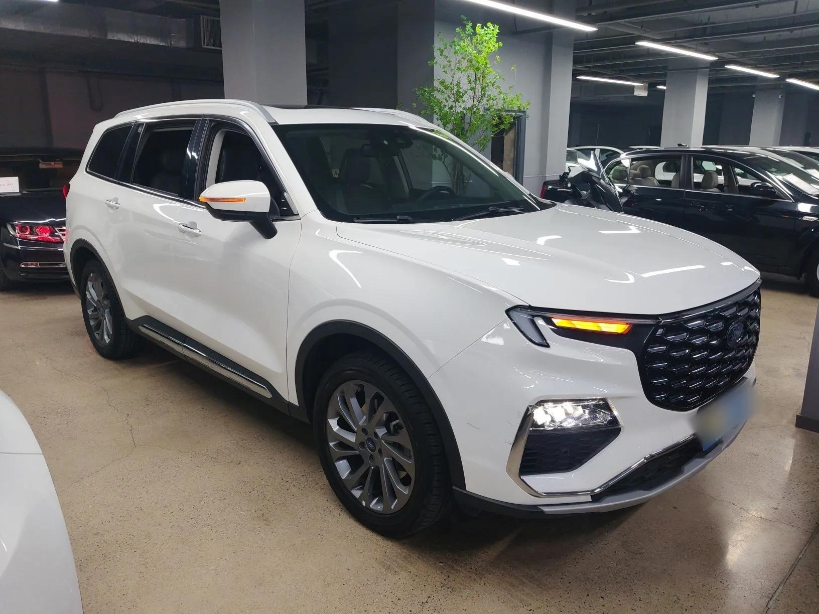 Ford Equator 2023 EcoBoost 225 Premier 7-Seater (2/2/3) — миниатюра 3