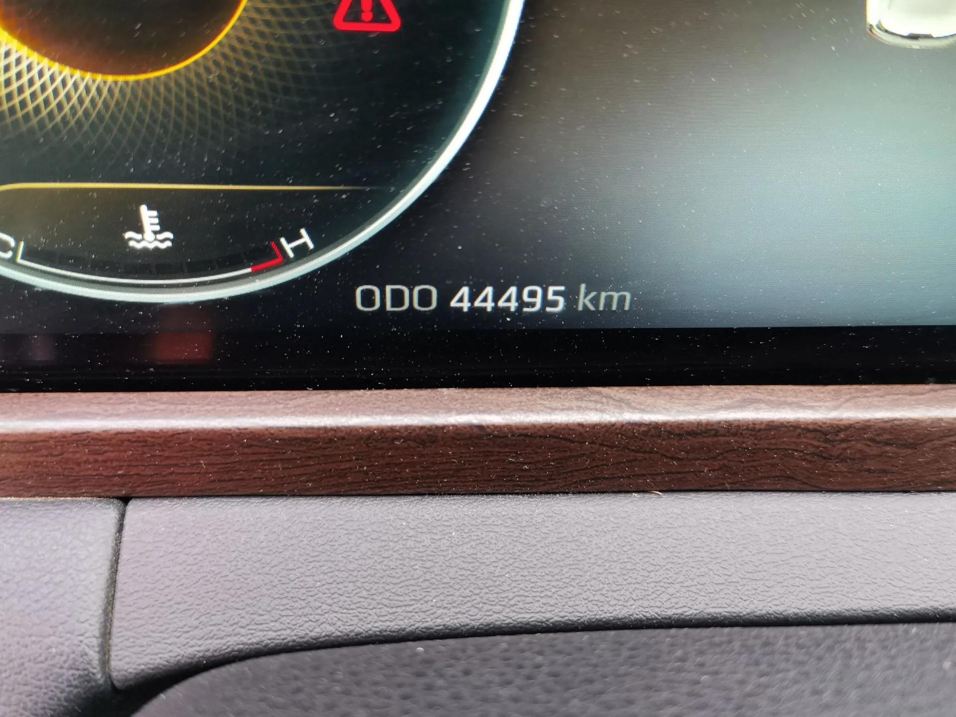 Ford Equator 2021 EcoBoost 225 Premier PLUS 6-Seater — миниатюра 13