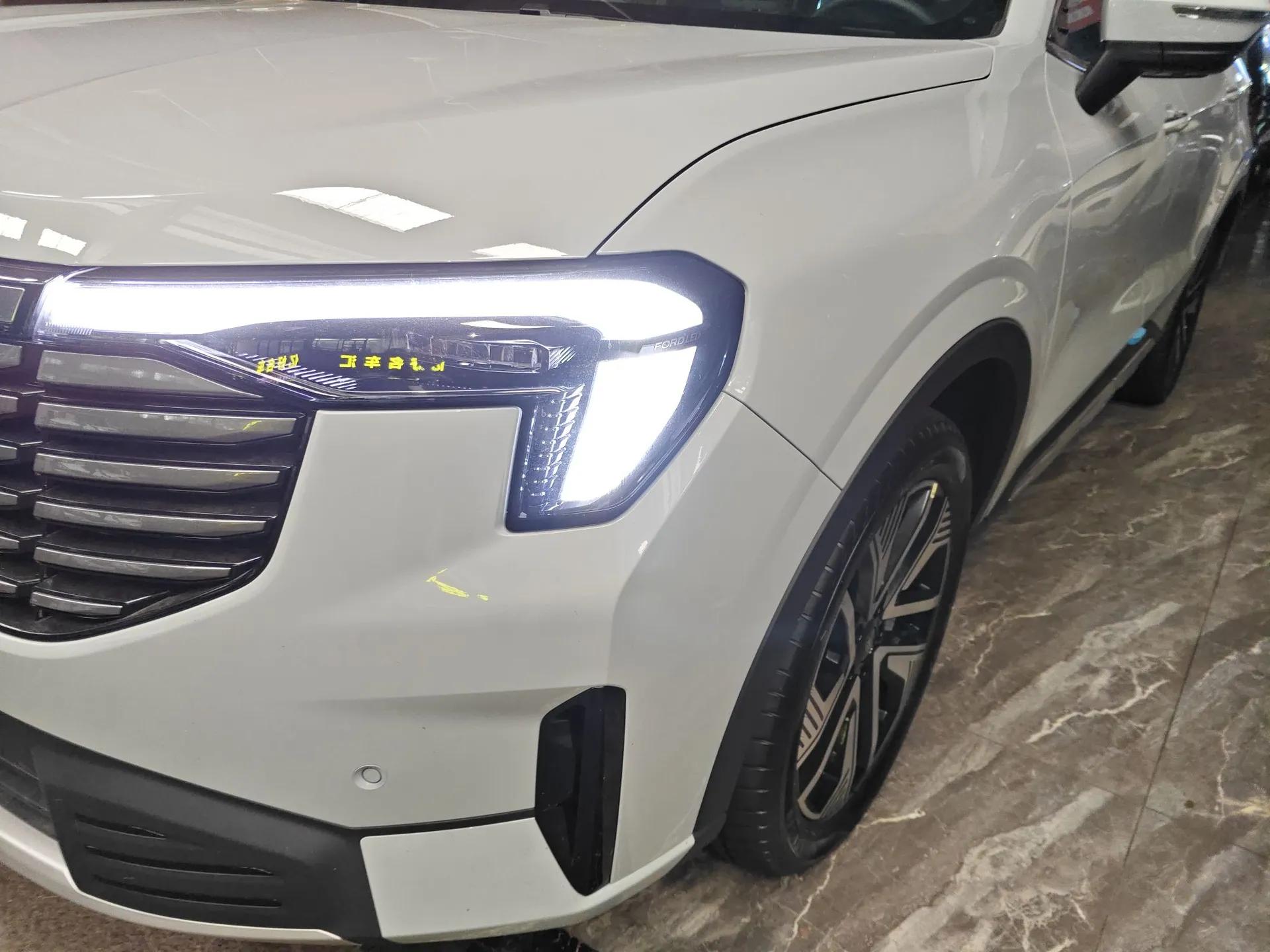 Ford Equator New Energy 2025 Luxury Edition — миниатюра 9