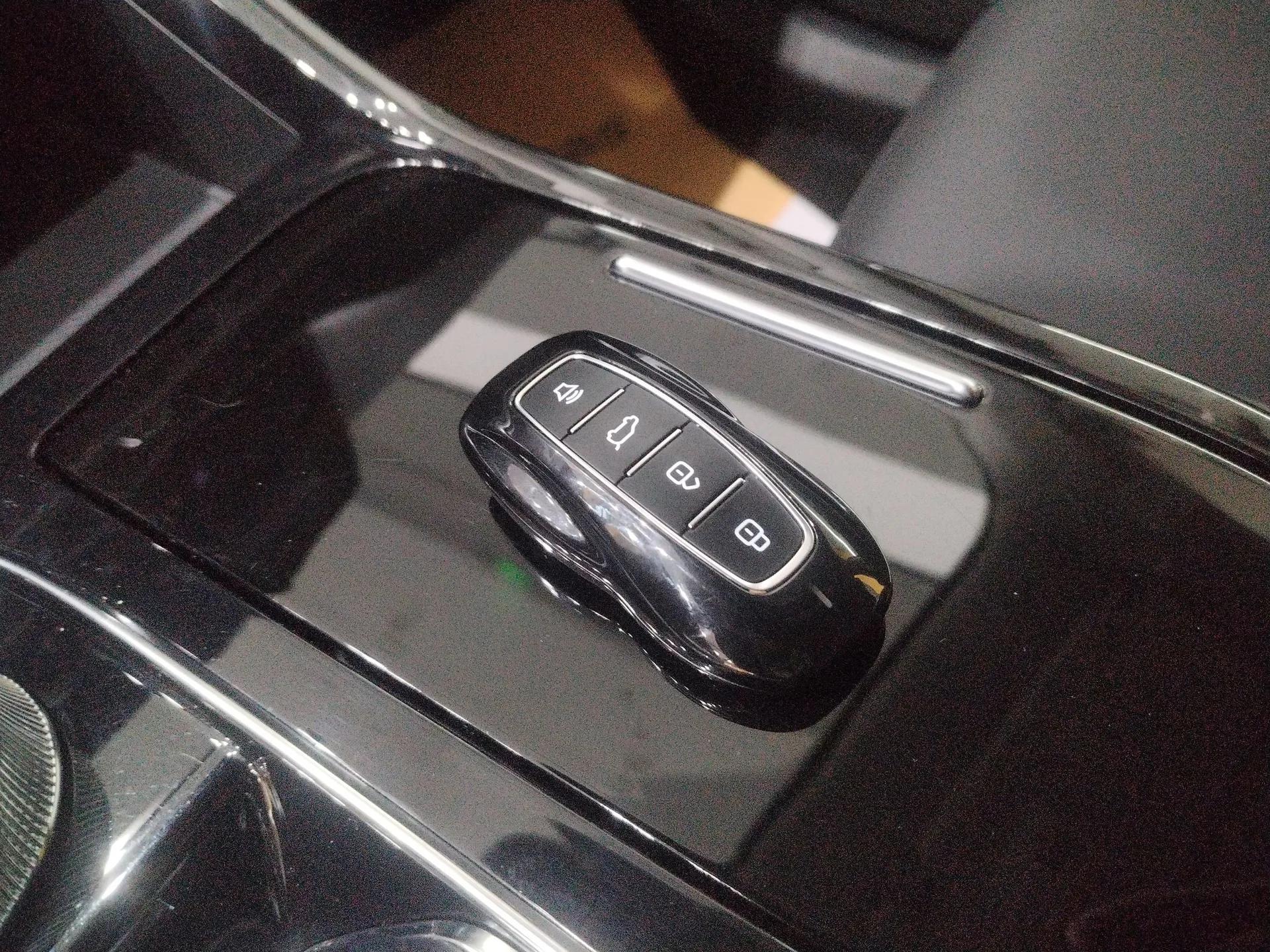 Ford Equator Sport New Energy 2025 Elite Version — миниатюра 22