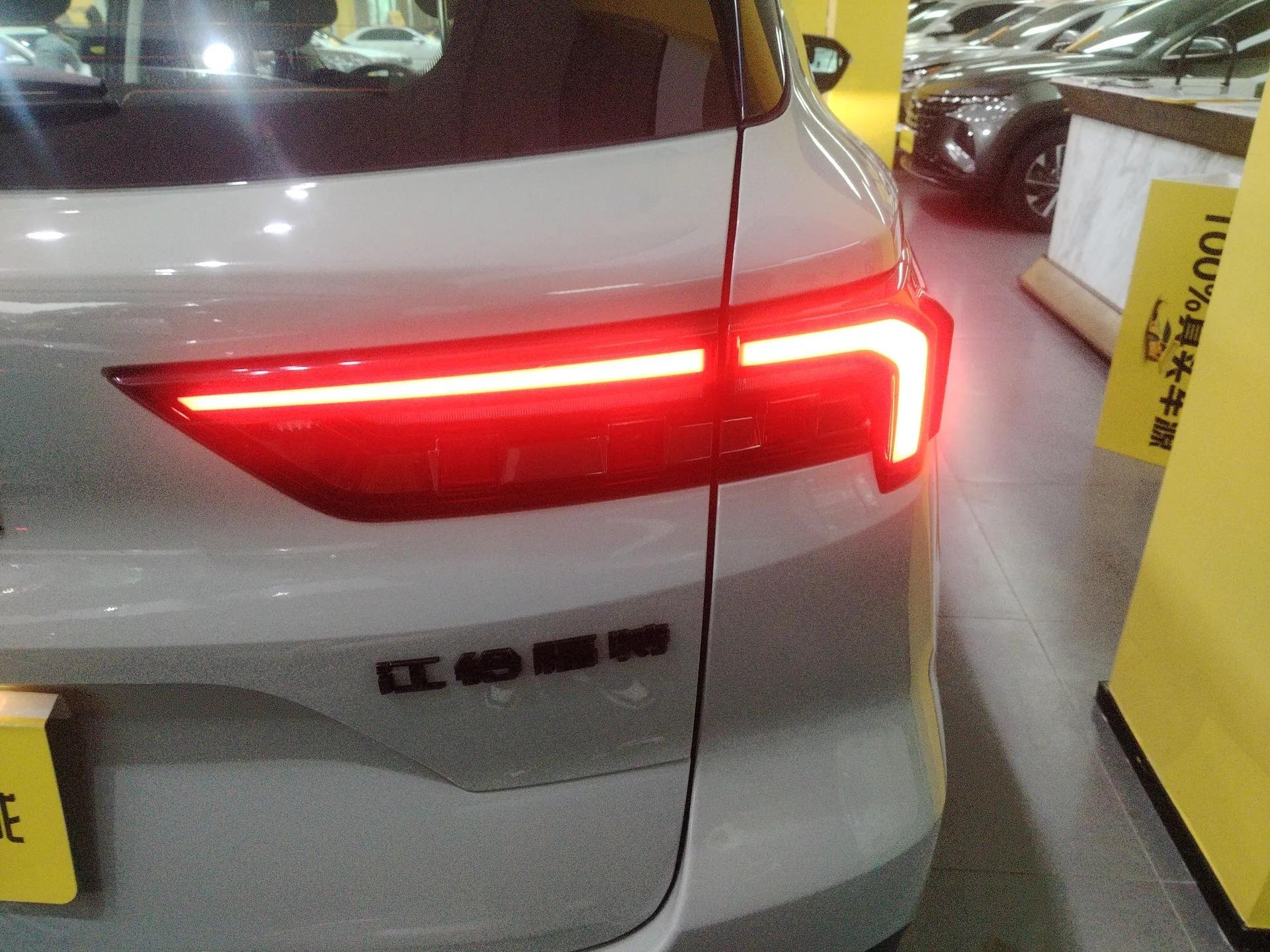 Ford Equator Sport New Energy 2025 Elite Version — миниатюра 8