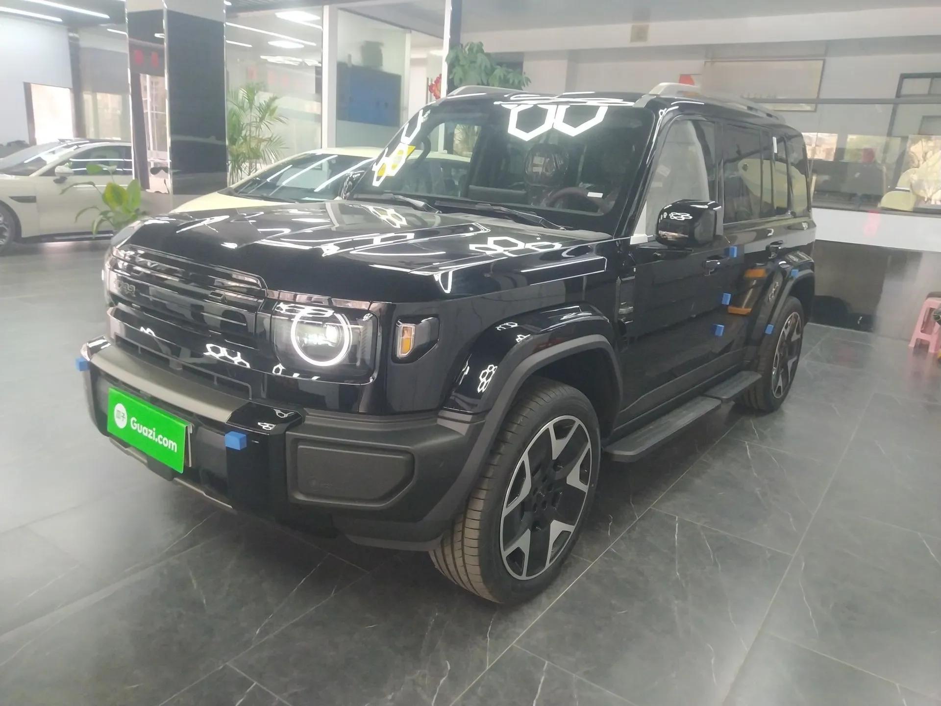 iCAR V27 2026 Model 200KM Four-Wheel Drive Falcon 500 — миниатюра 1