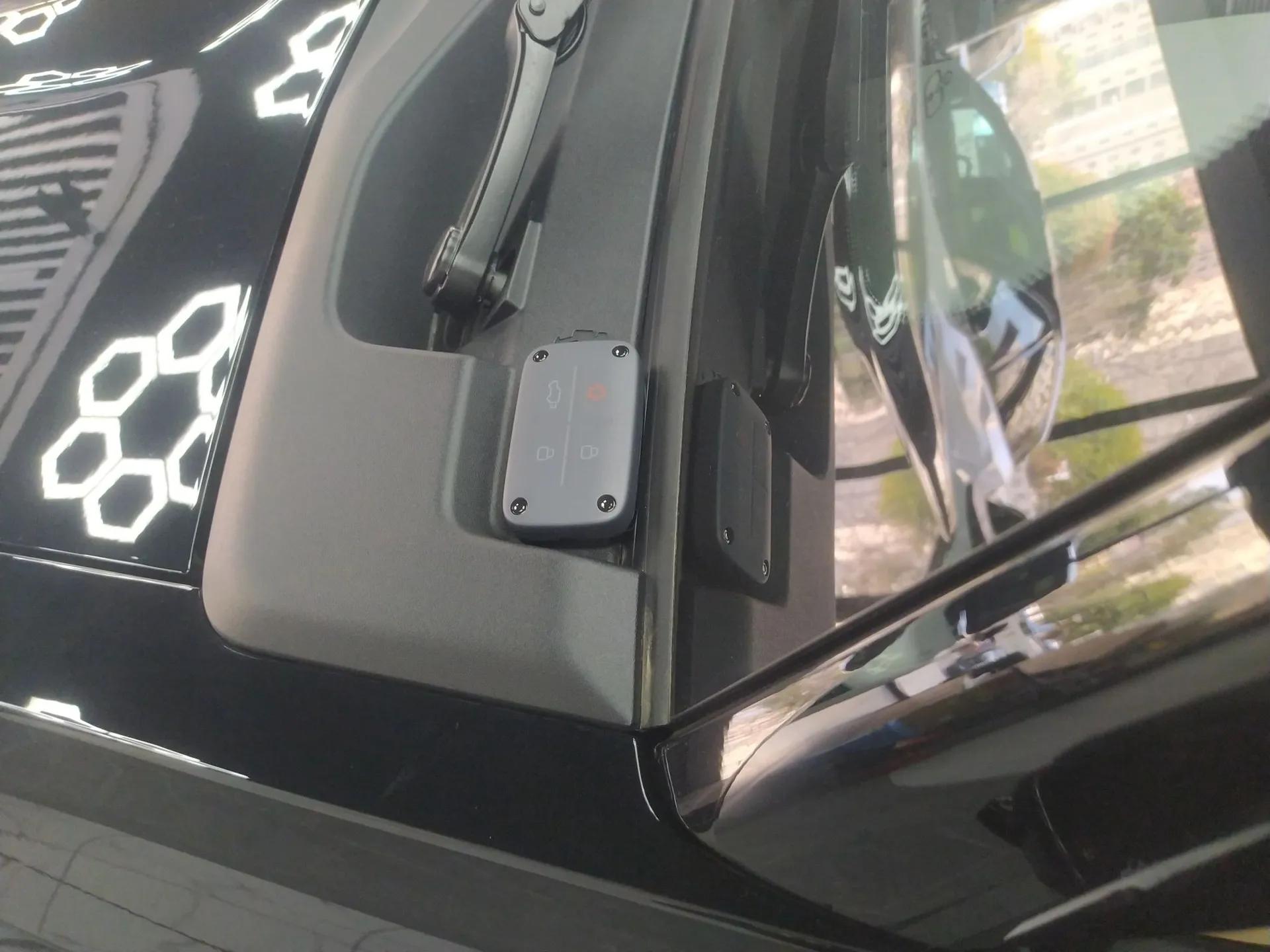 iCAR V27 2026 Model 200KM Four-Wheel Drive Falcon 500 — миниатюра 12