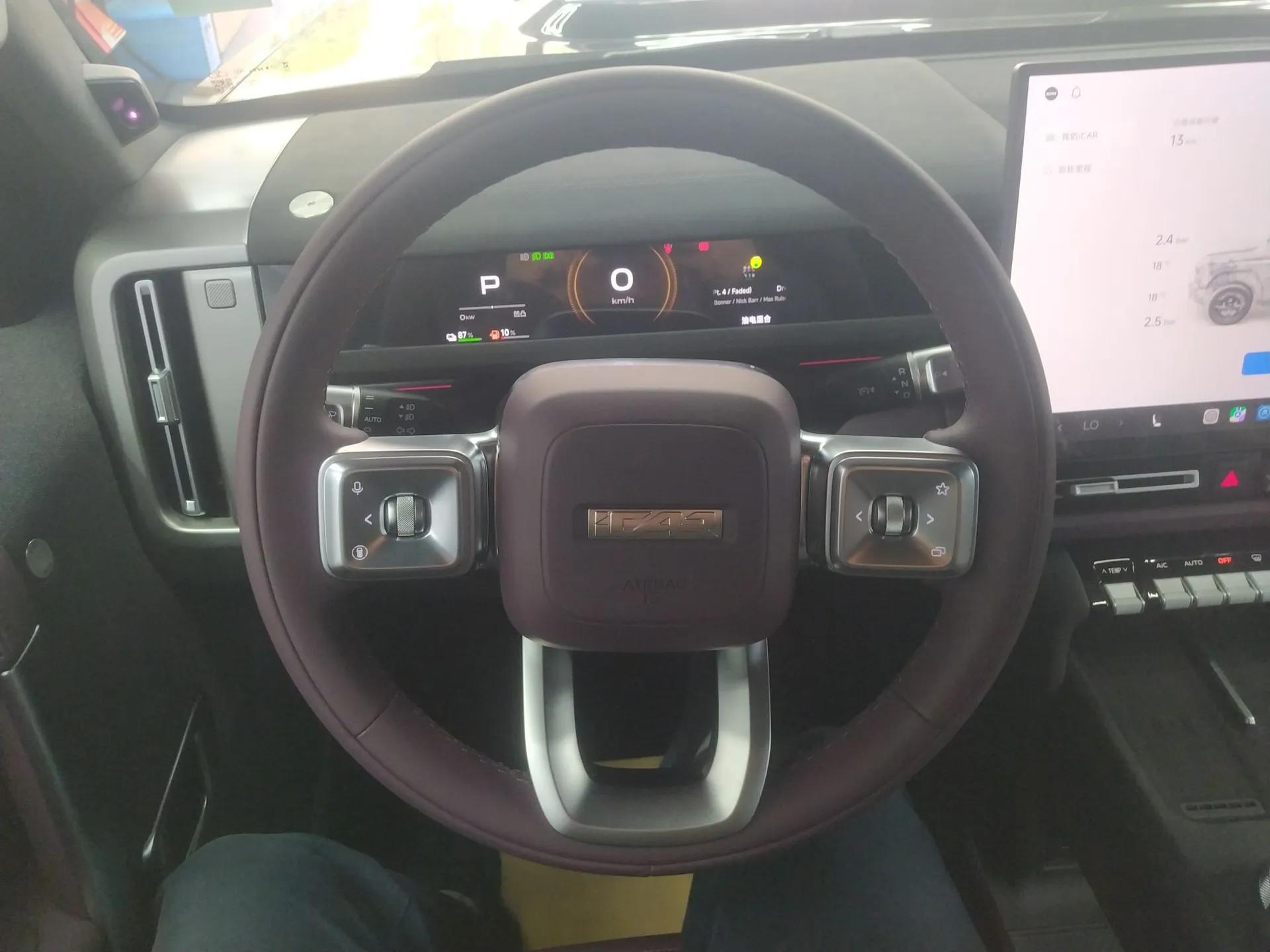 iCAR V27 2026 Model 200KM Four-Wheel Drive Falcon 500 — миниатюра 14