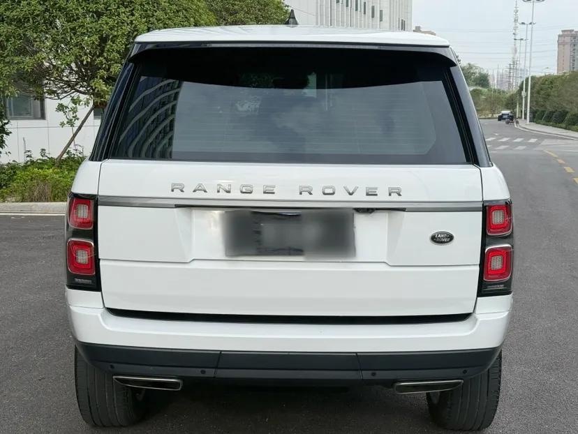 Land Rover Range Vogue  — миниатюра 8