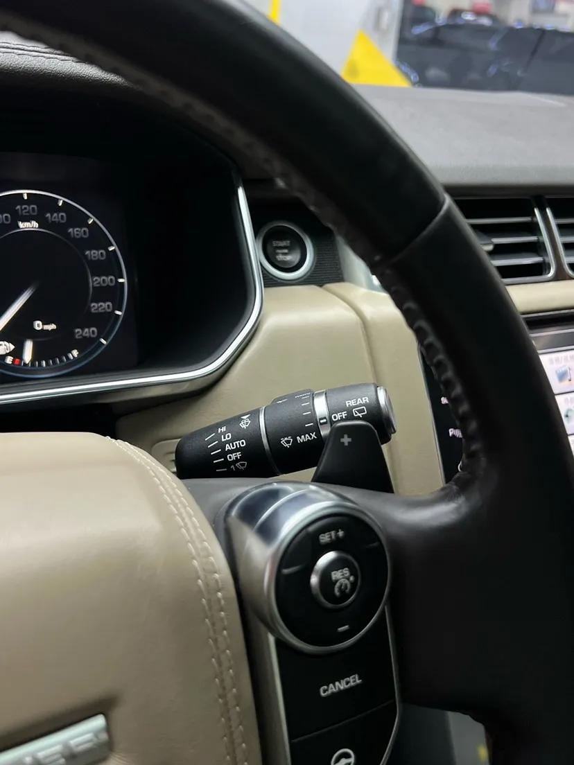 Land Rover Range Vogue  — миниатюра 12