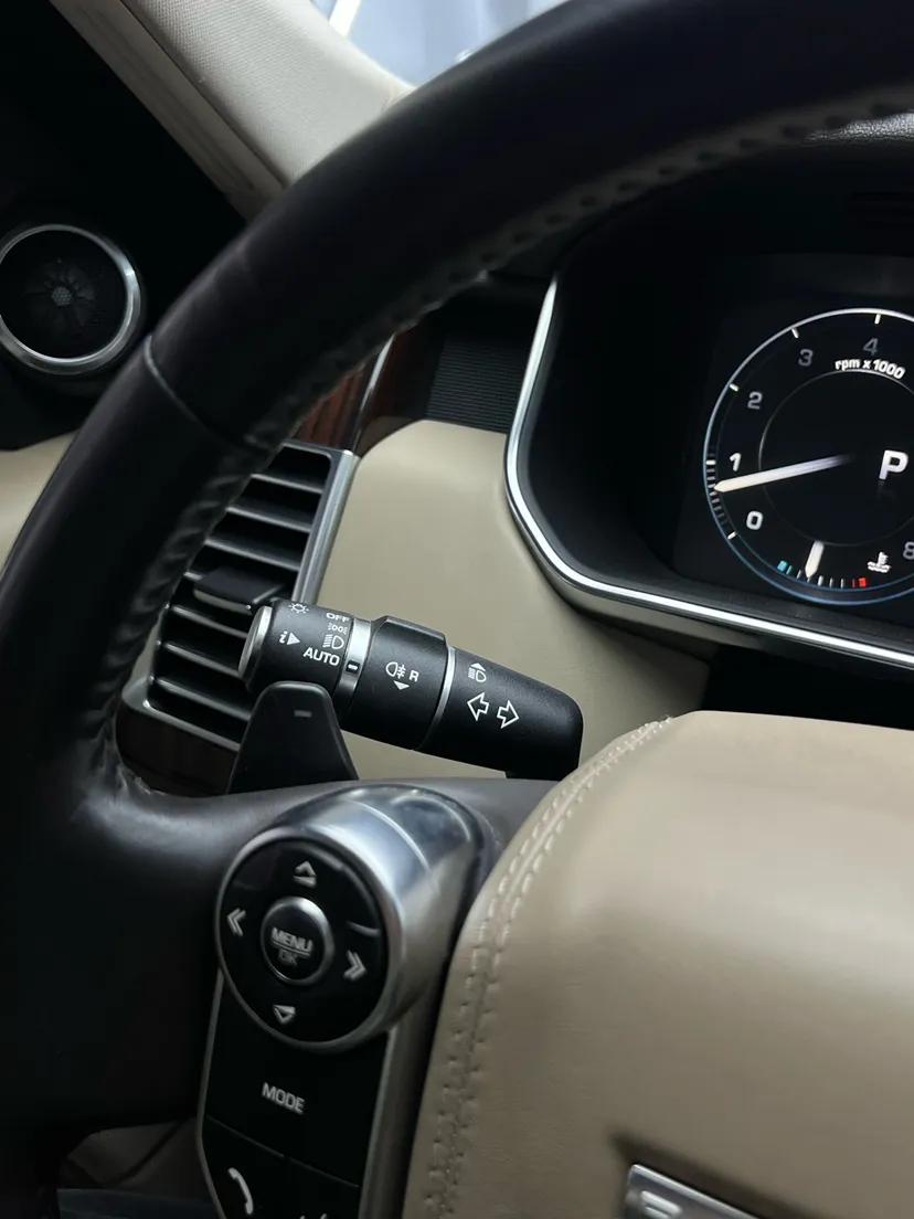 Land Rover Range Vogue  — миниатюра 13