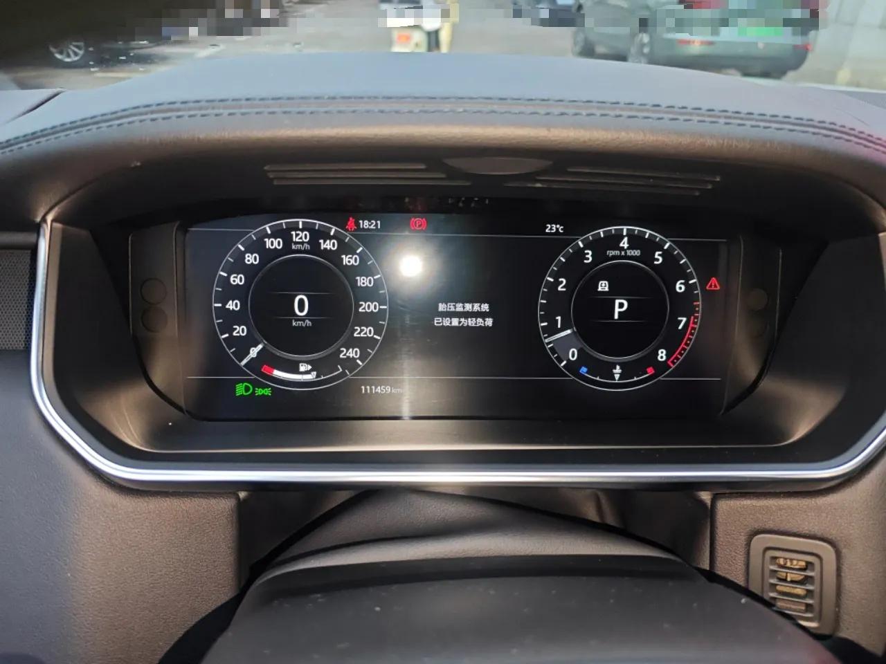 Land Rover Range Vogue  — миниатюра 12