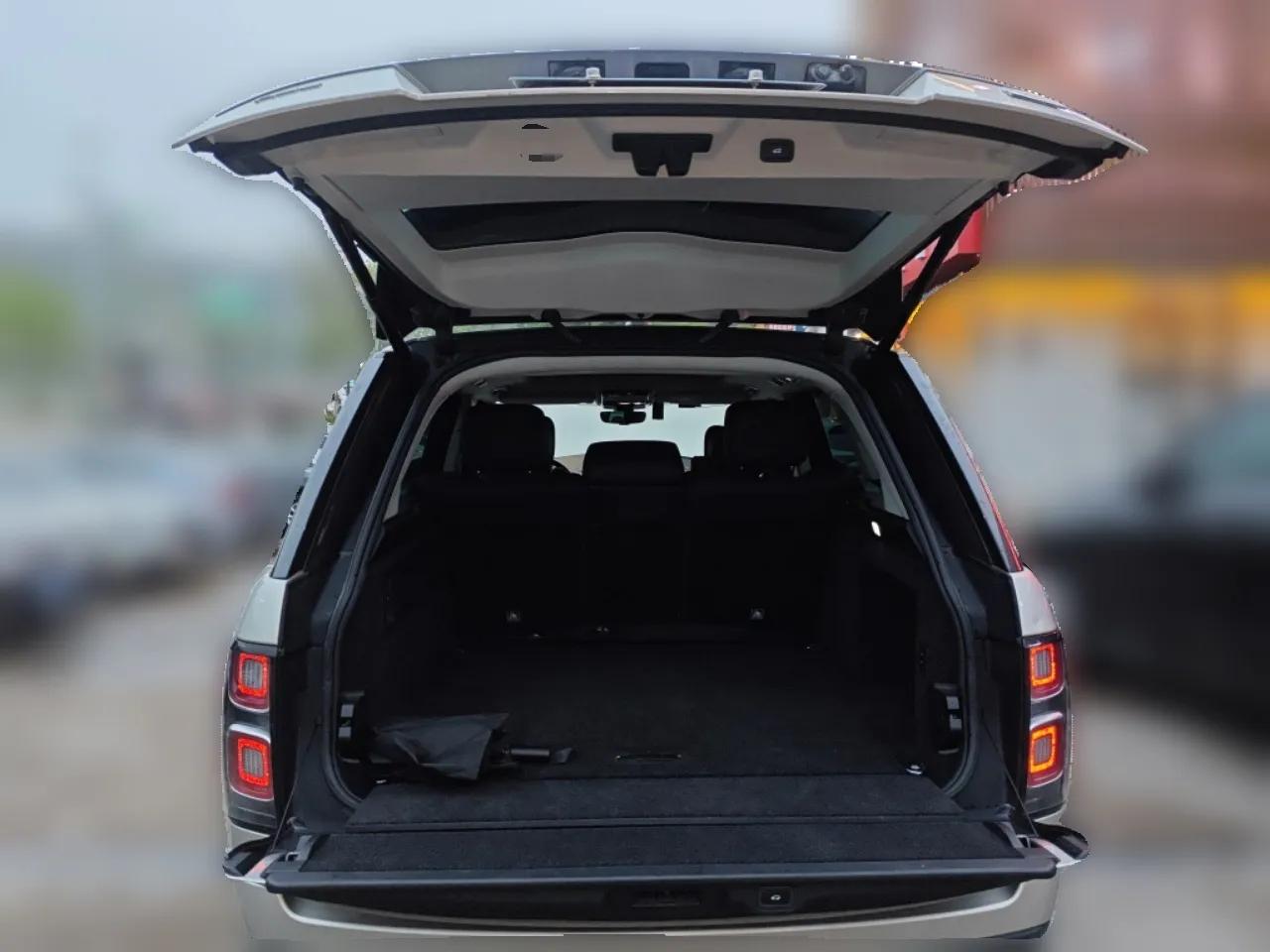 Land Rover Range Vogue  — миниатюра 20