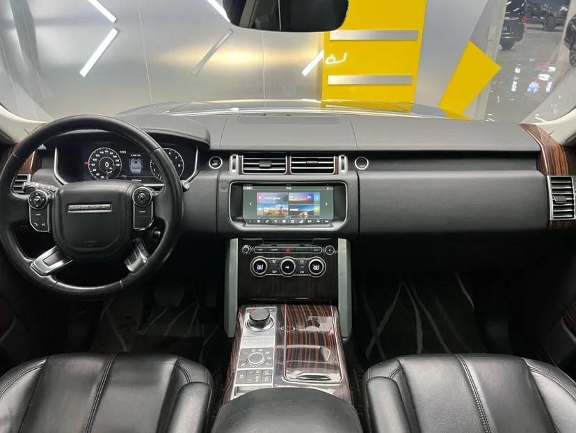 Land Rover Range Vogue  — миниатюра 8