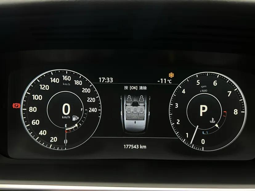 Land Rover Range Vogue  — миниатюра 10
