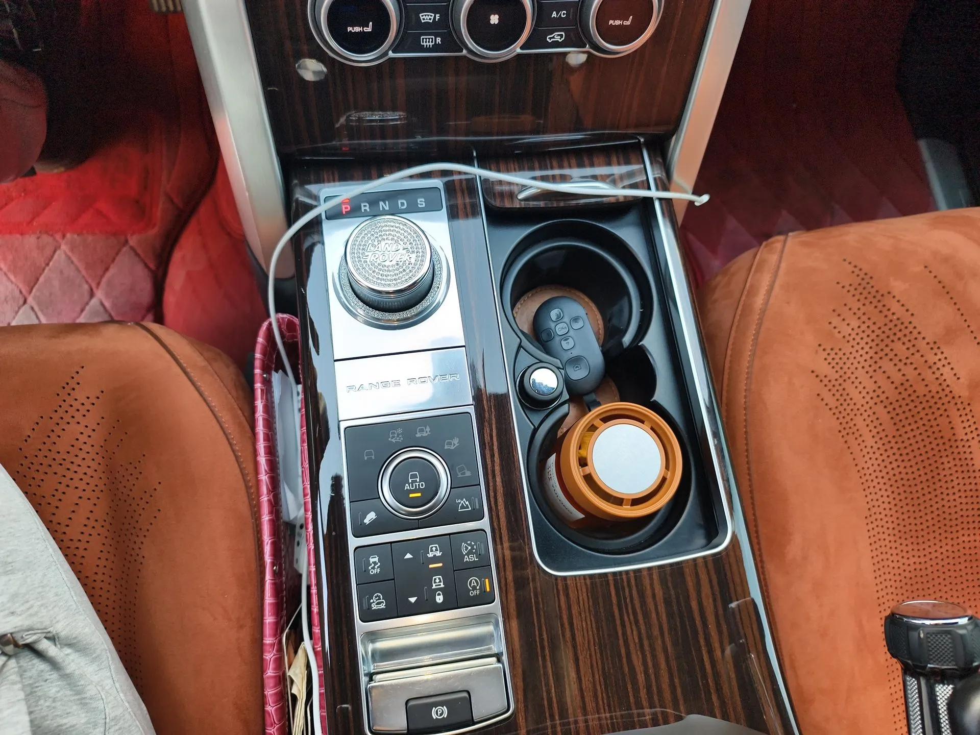 Land Rover Range Vogue 2015 3.0T V6 Gasoline U.S.-Spec Executive Edition — миниатюра 15