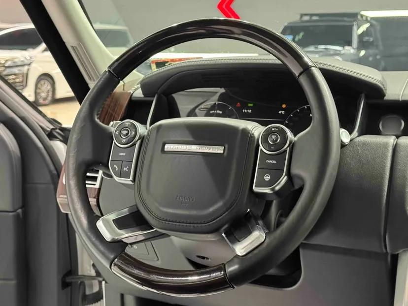 Land Rover Range Vogue  — миниатюра 18